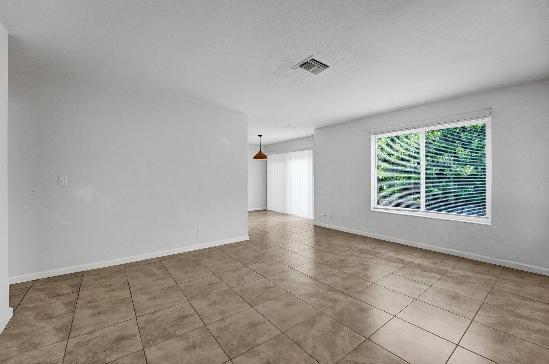 4755 Ne 5th Ave, Boca Raton, FL 33431