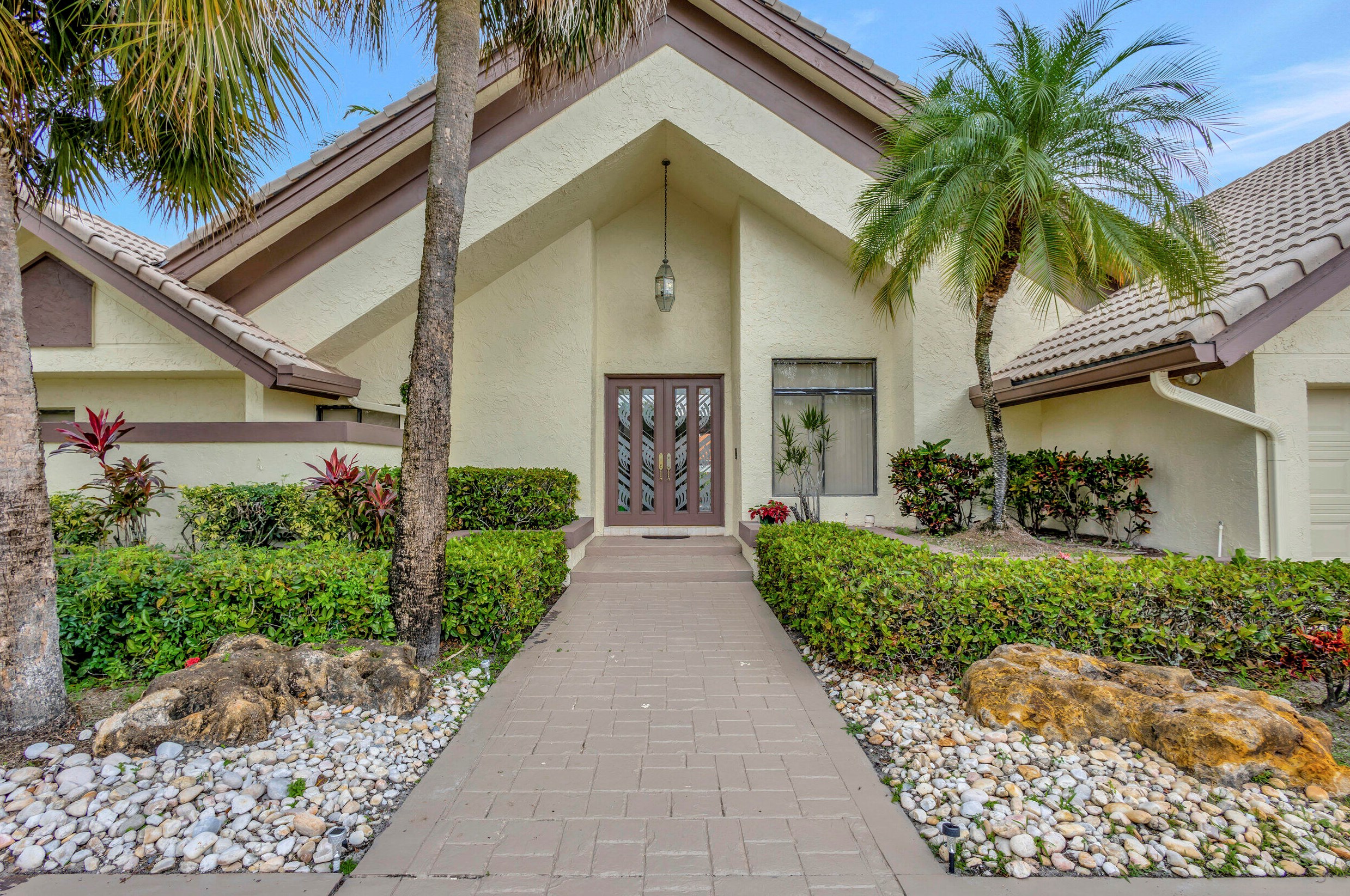 17831 Heather Ridge Ln, Boca Raton, FL 33498-6423