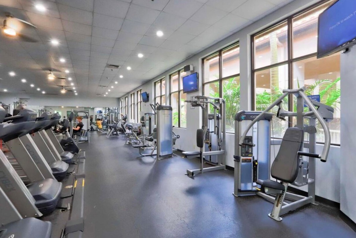 10610 Bexley Blvd, Boca Raton FL  33428-1211 exterior