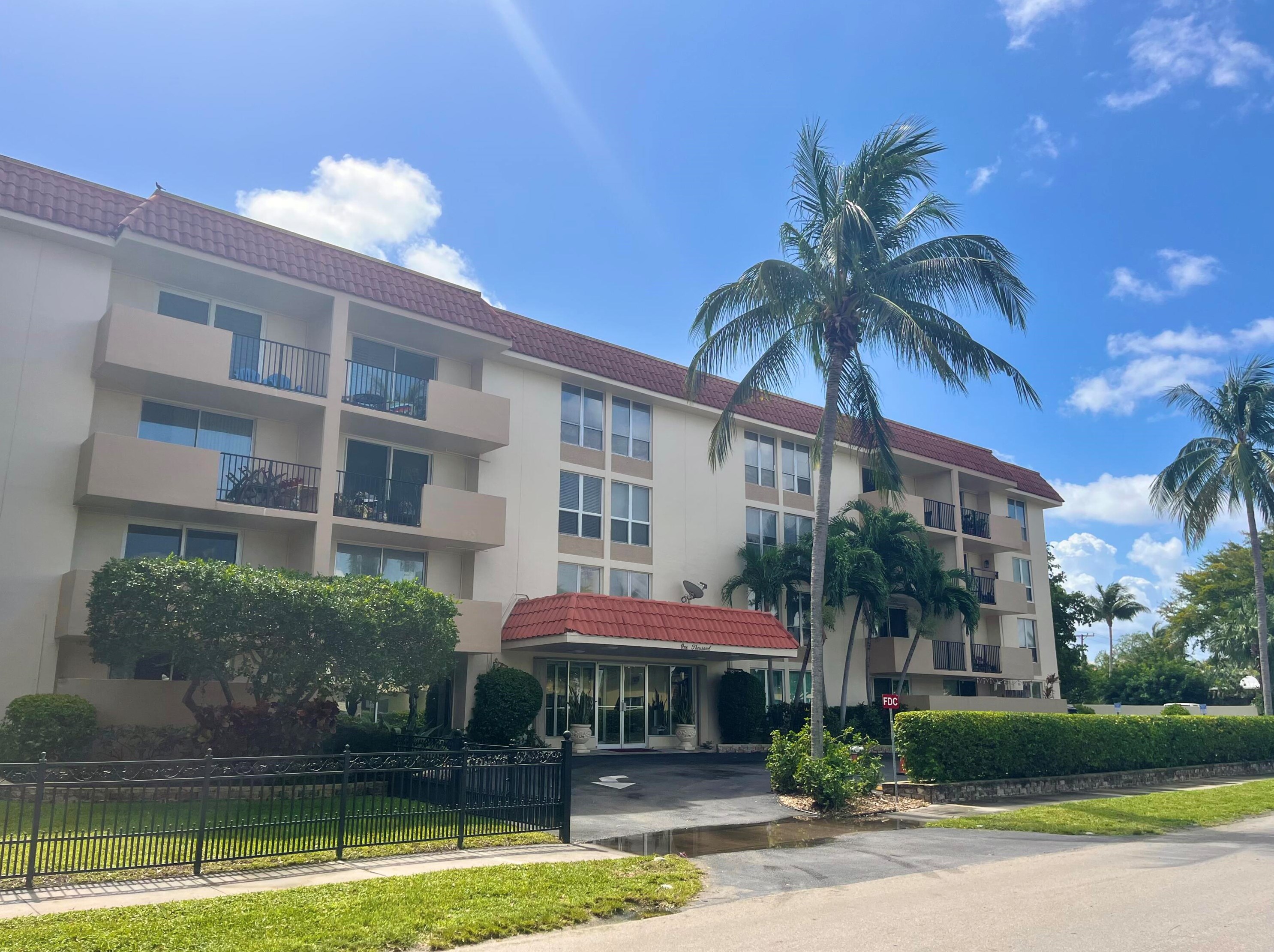 1000 Spanish River Rd #1f, Boca Raton, FL