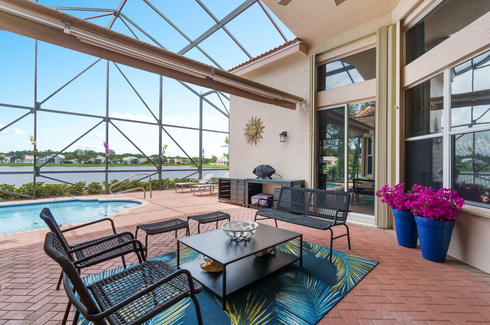 6806 Fiji Cir, Boynton Beach FL  33437-7022 exterior