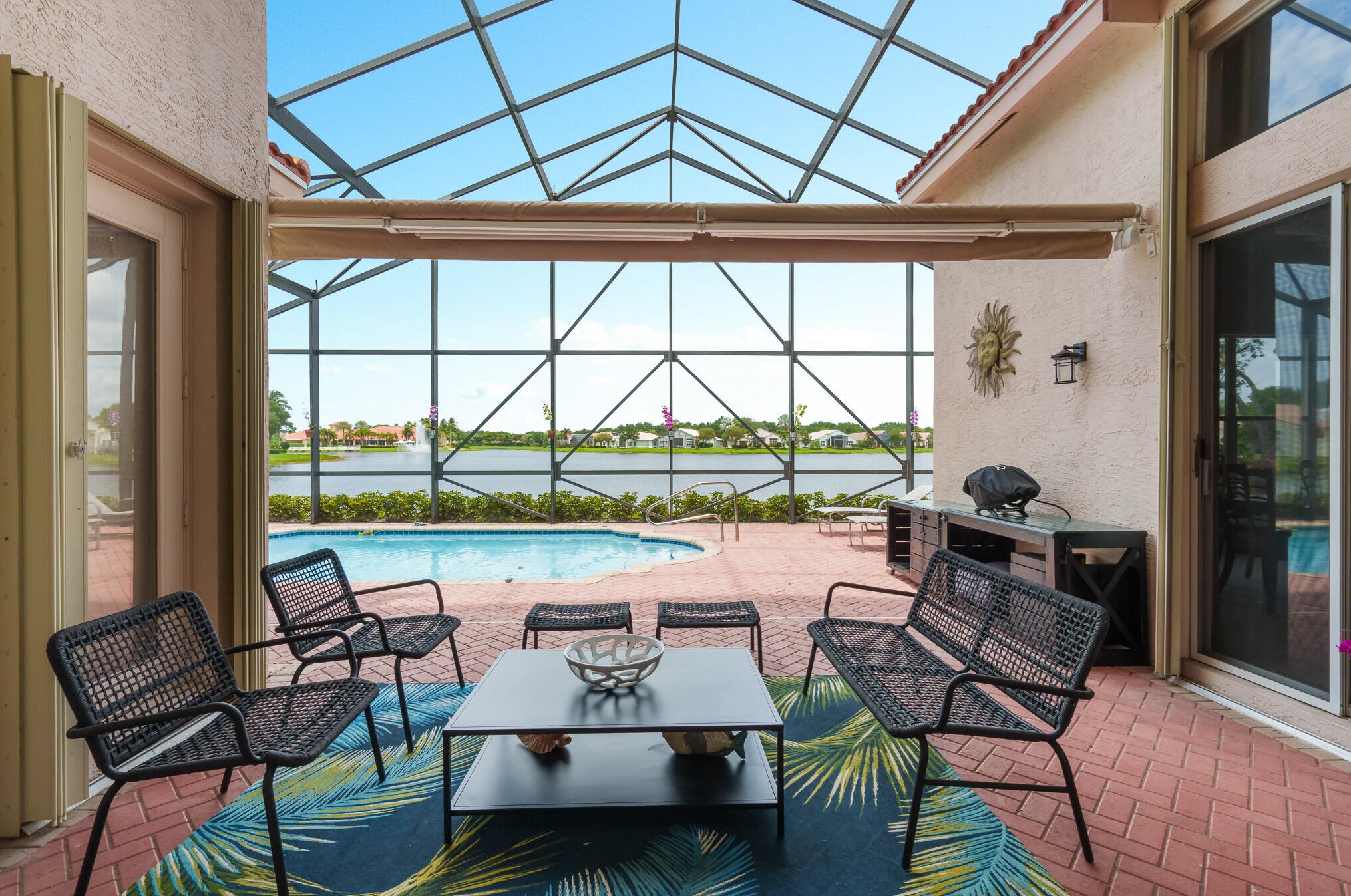 6806 Fiji Cir, Boynton Beach FL  33437-7022 exterior