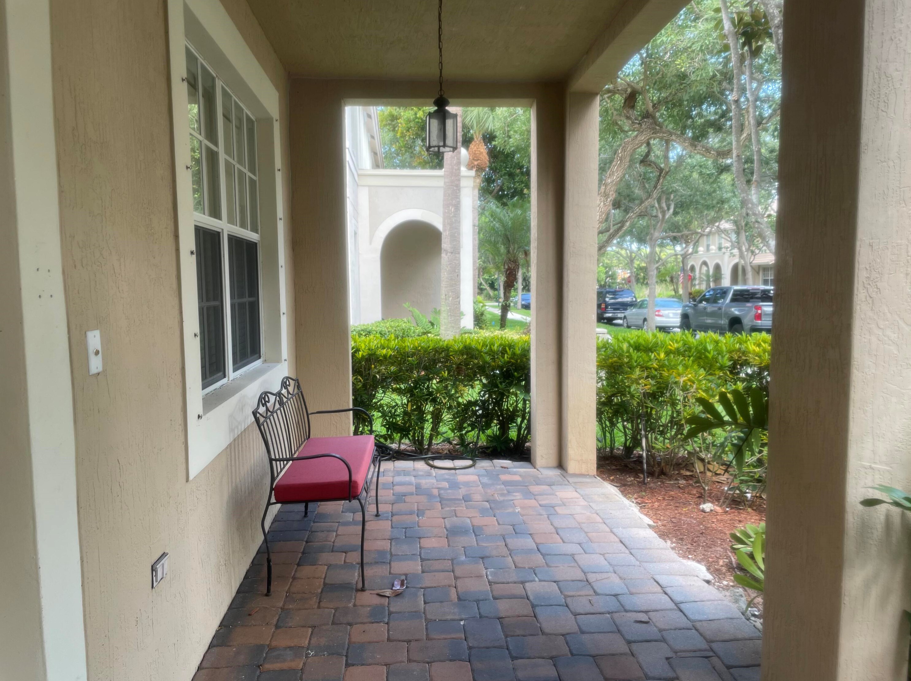 8029 Murano Cir, West Palm Beach, FL 33418