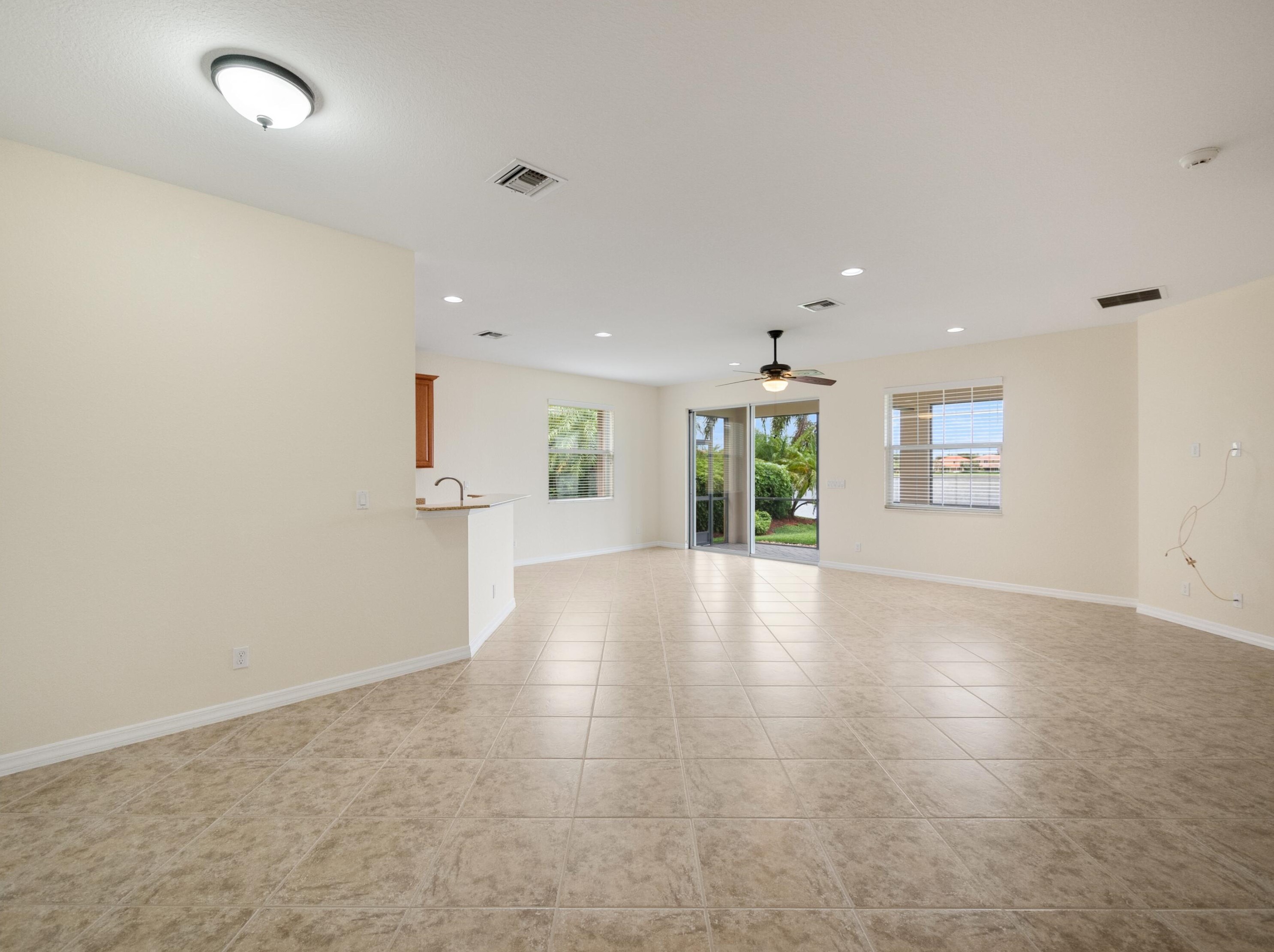 10691 Ivanhoe Ln, West Palm Beach, FL 33414