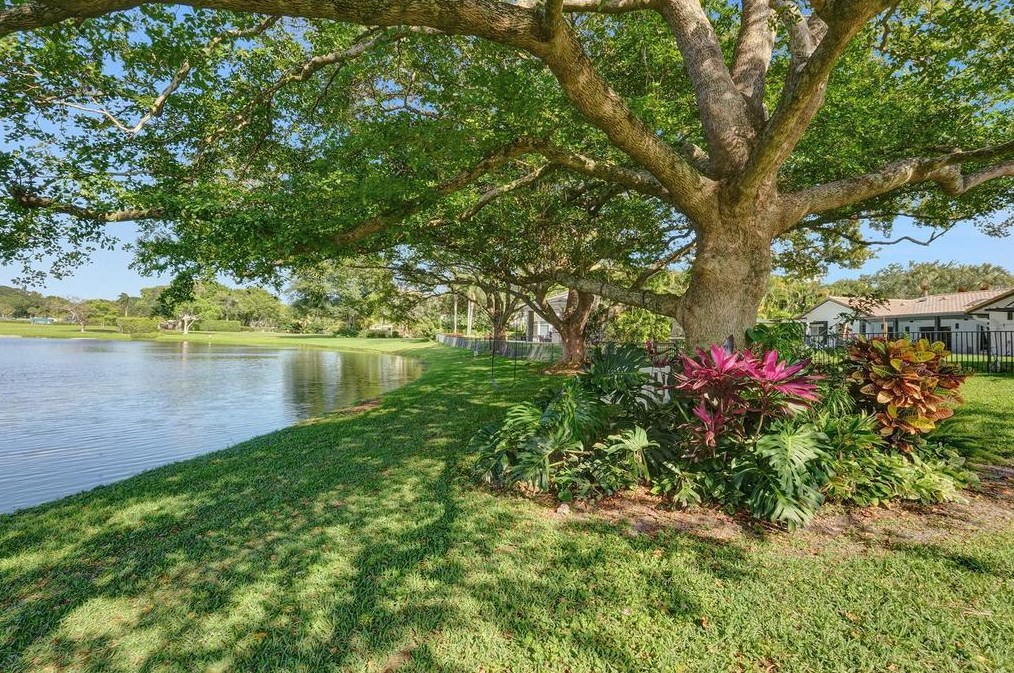 2149 19 Way, Boca Raton FL 33431-6302 exterior