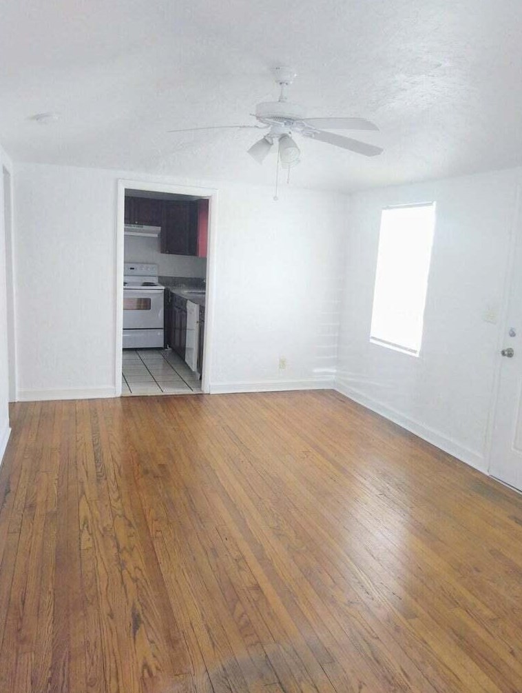 310 Walton Blvd Apt 13, West Palm Beach, FL 33405