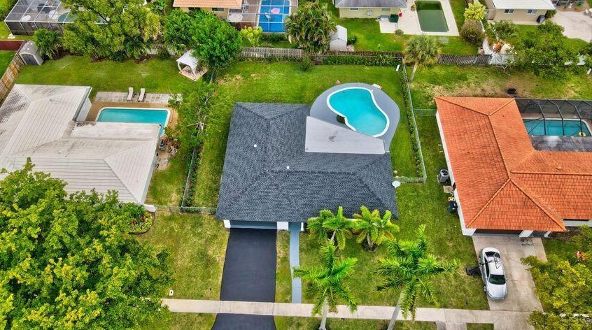 1333 Sw 13th Pl, Boca Raton, FL 33486