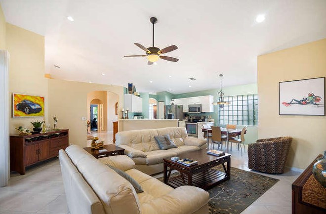 10282 Copper Lake Dr, Boynton Beach, FL 33437