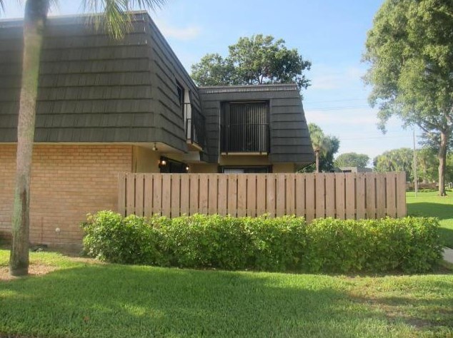 3326 33rd Way, West Palm Beach, FL 33407