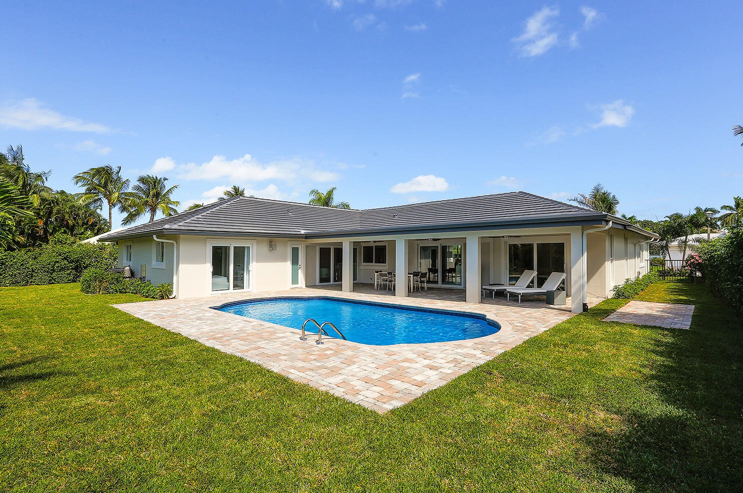 2367 Queen Palm Rd, Boca Raton, FL 33432