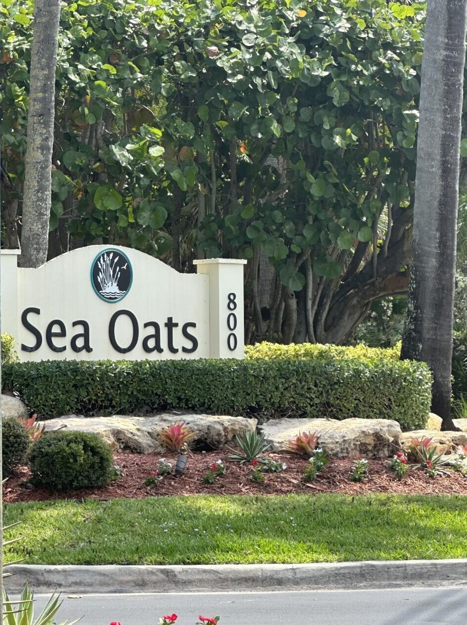 401 Sea Oats Dr Apt A, West Palm Beach, FL