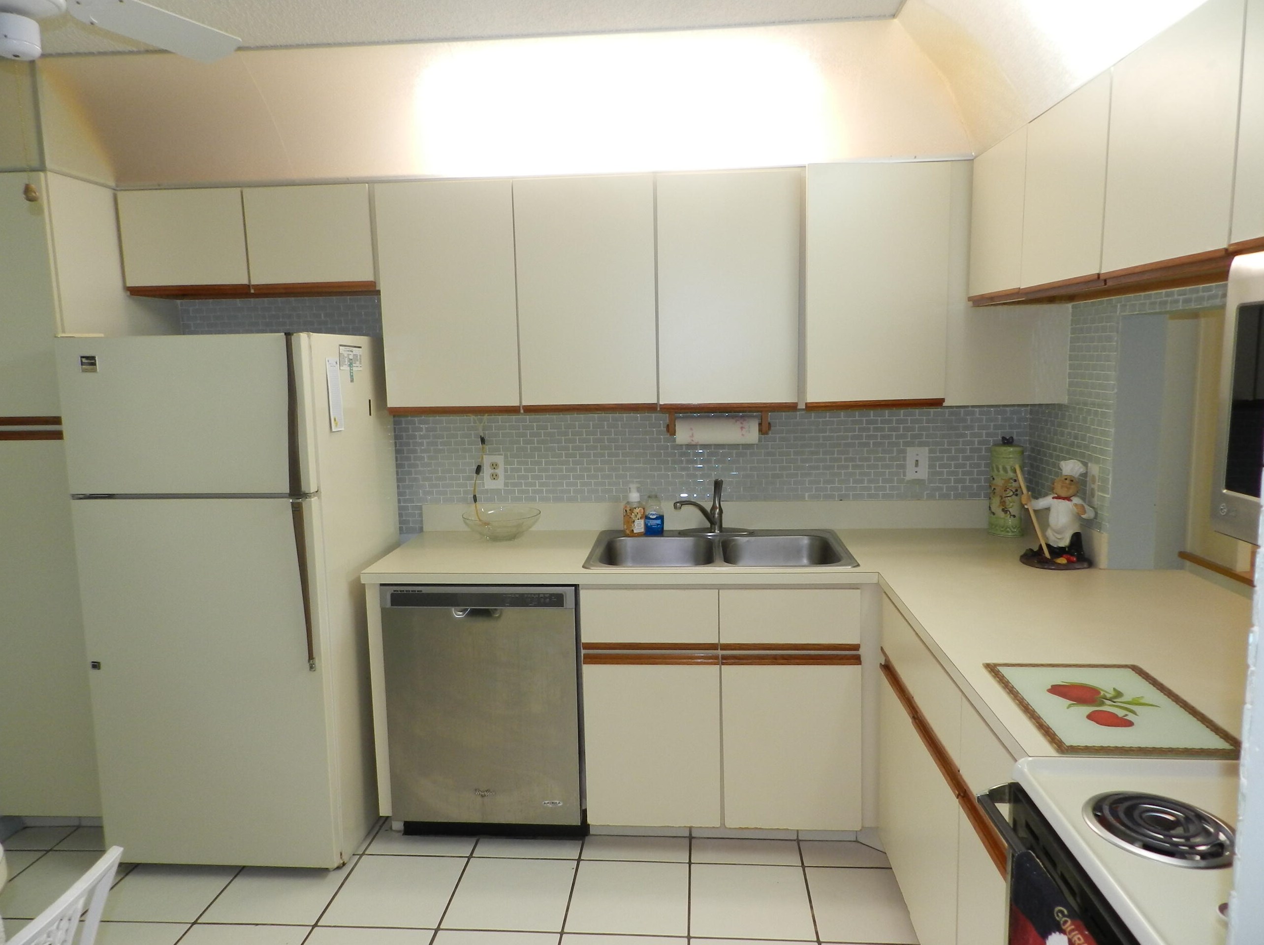145 Lake Nancy Ln #231, West Palm Beach, FL 33411