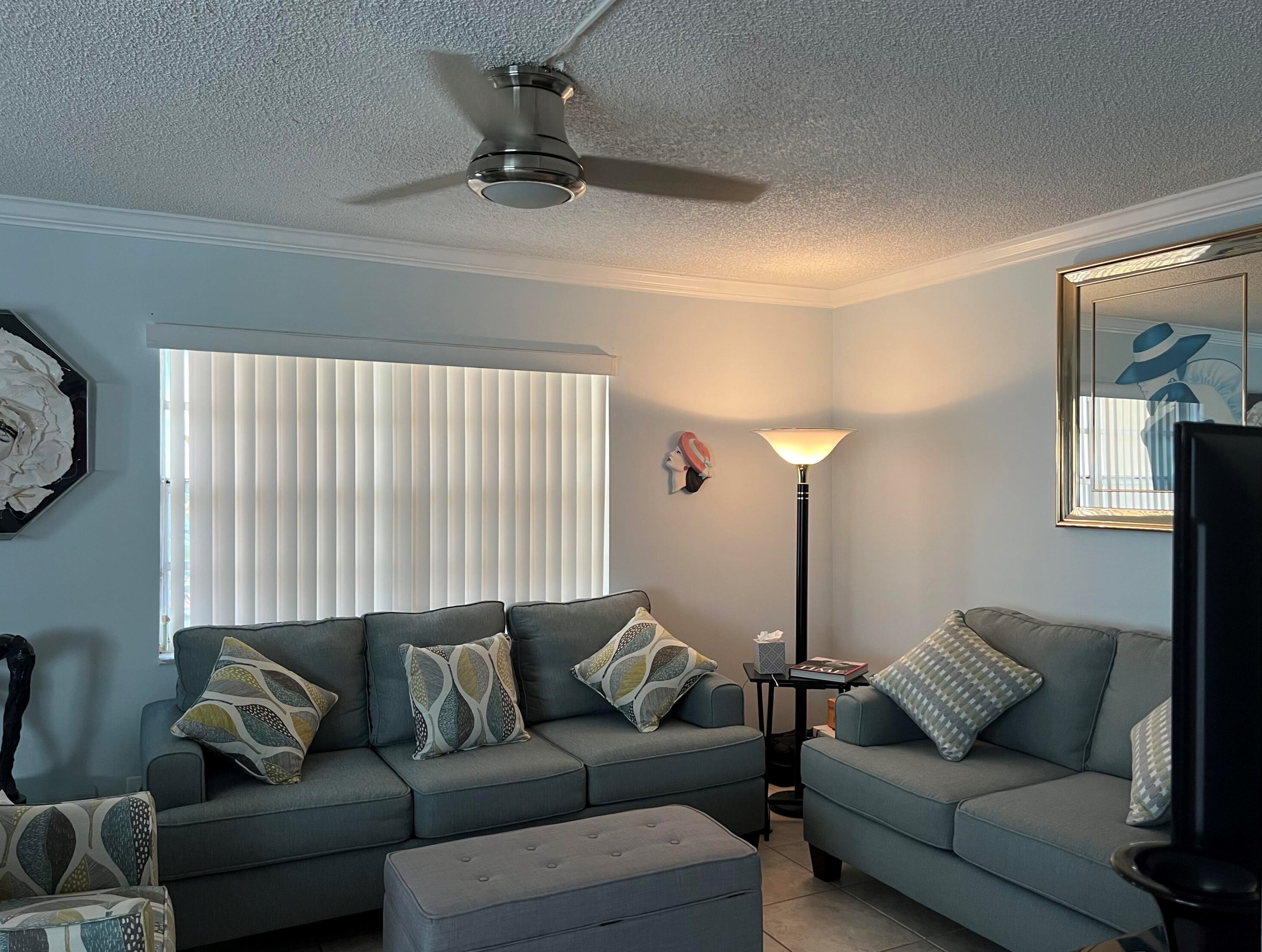 887 Flanders, Delray Beach, FL 33484