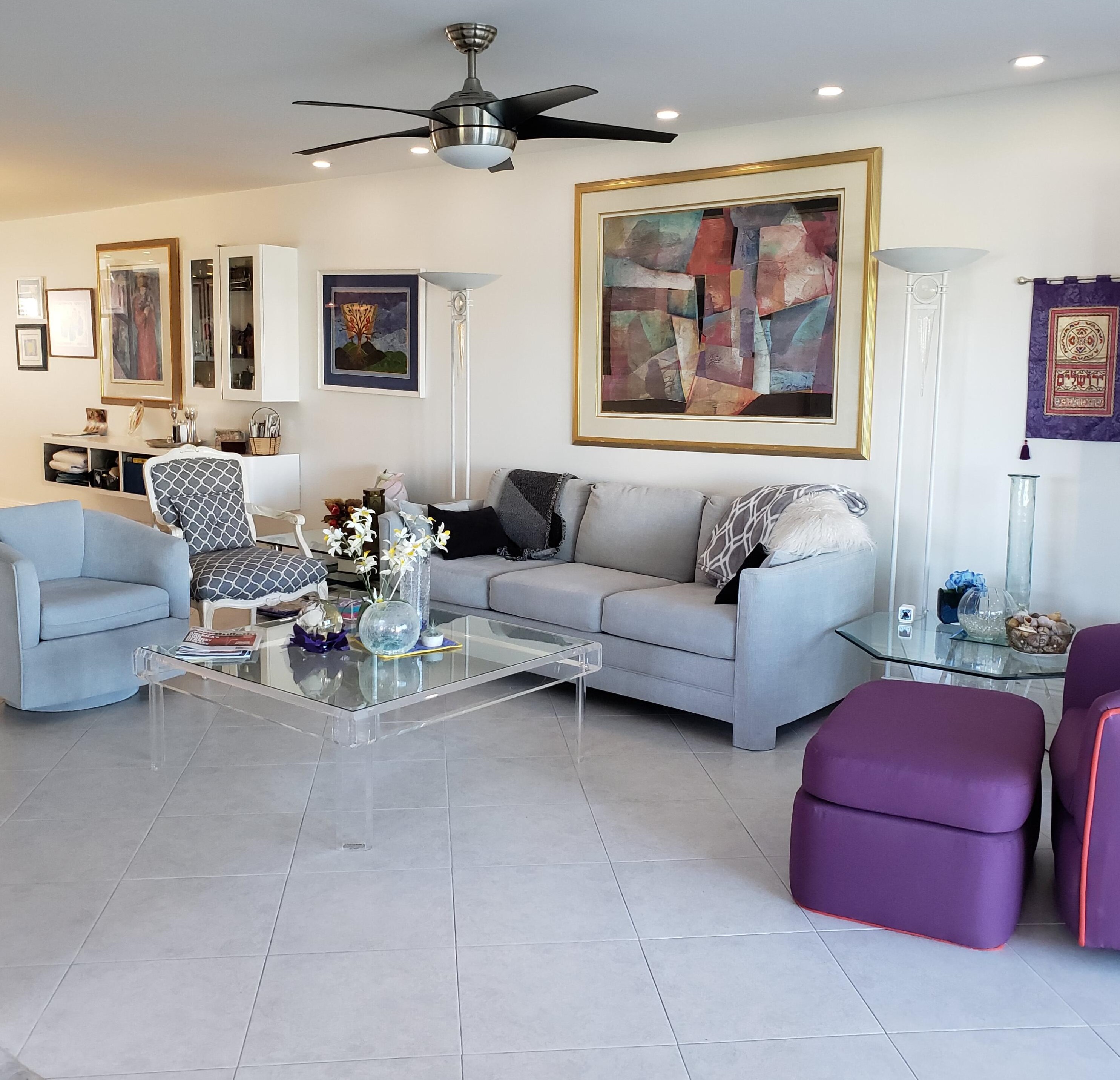1021 Wolverton B, Boca Raton, FL 33434