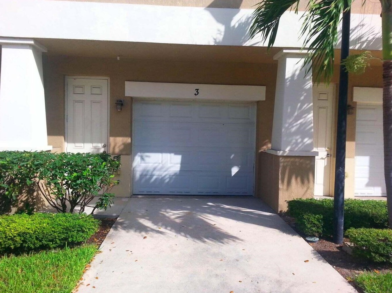 780 Marina Del Ray Ln #3, West Palm Beach, FL 33401