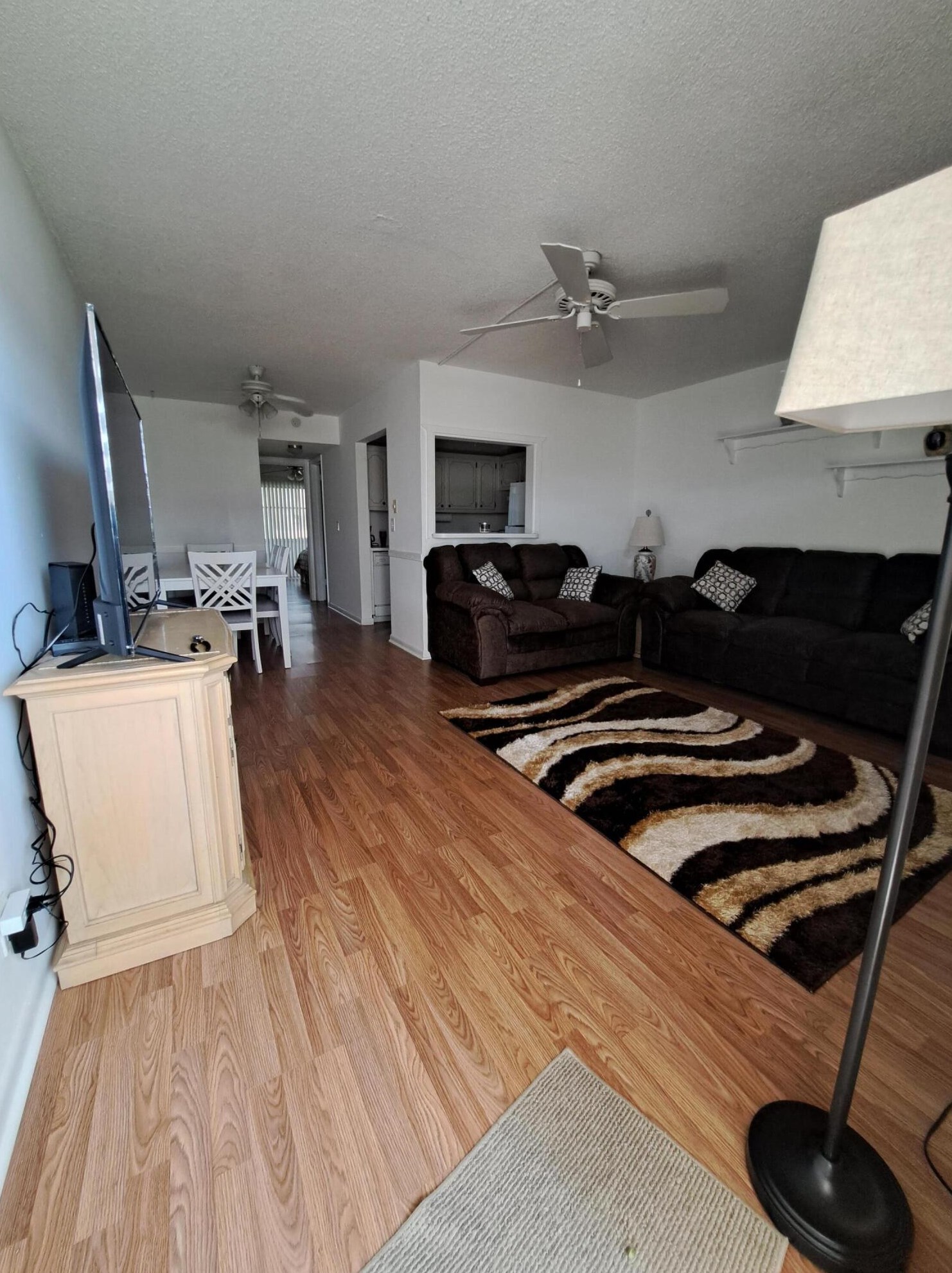 142 Bedford F, West Palm Beach, FL 33417