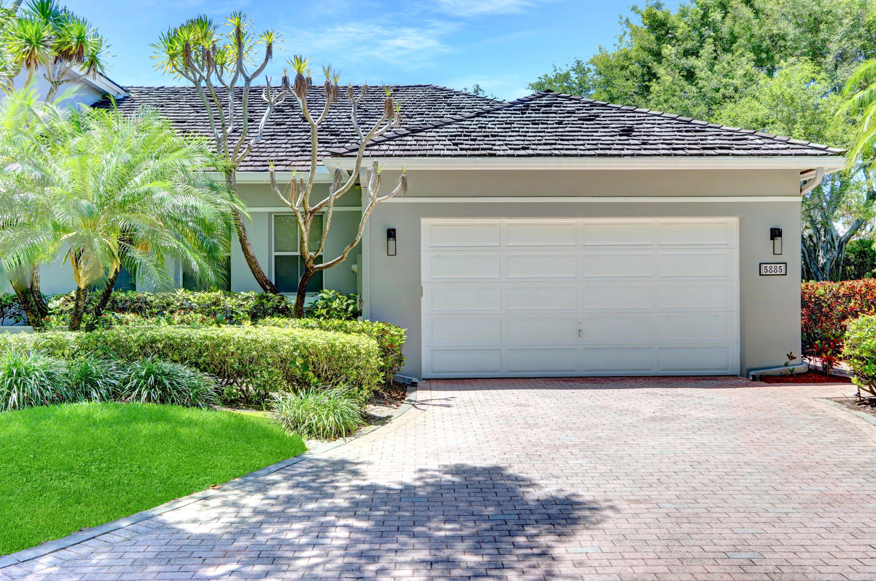 5885 40th Ter, Boca Raton, FL 33496-2745