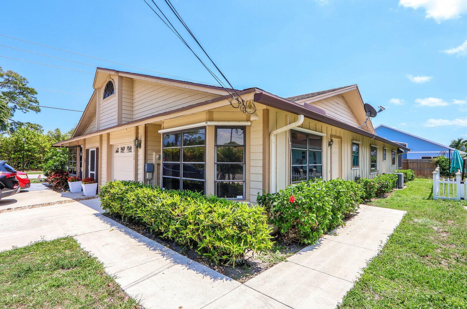 6018 Hollywood St, Jupiter FL  33458-6724 exterior