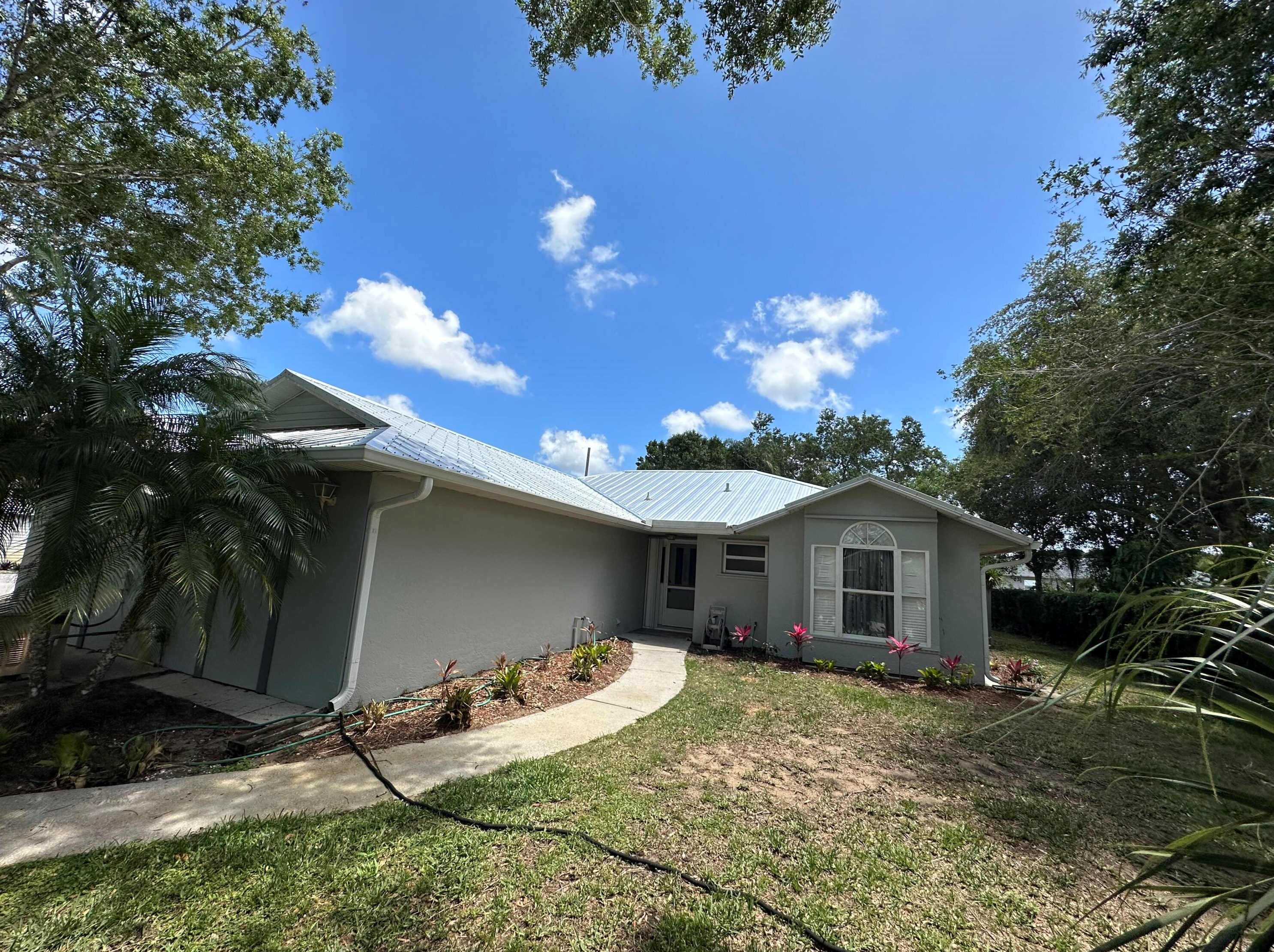 632 Benedictine Ter, Sebastian, FL 32958