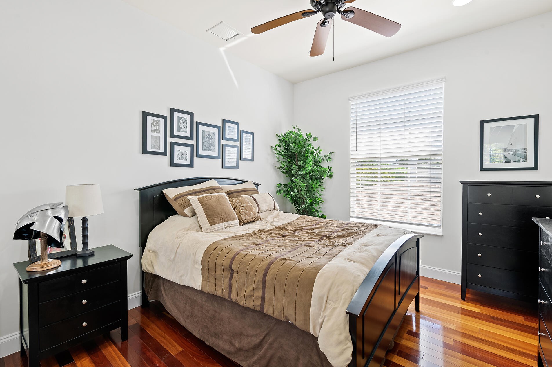 226 Lakeside Dr, Lake Worth FL  33460-3511 exterior