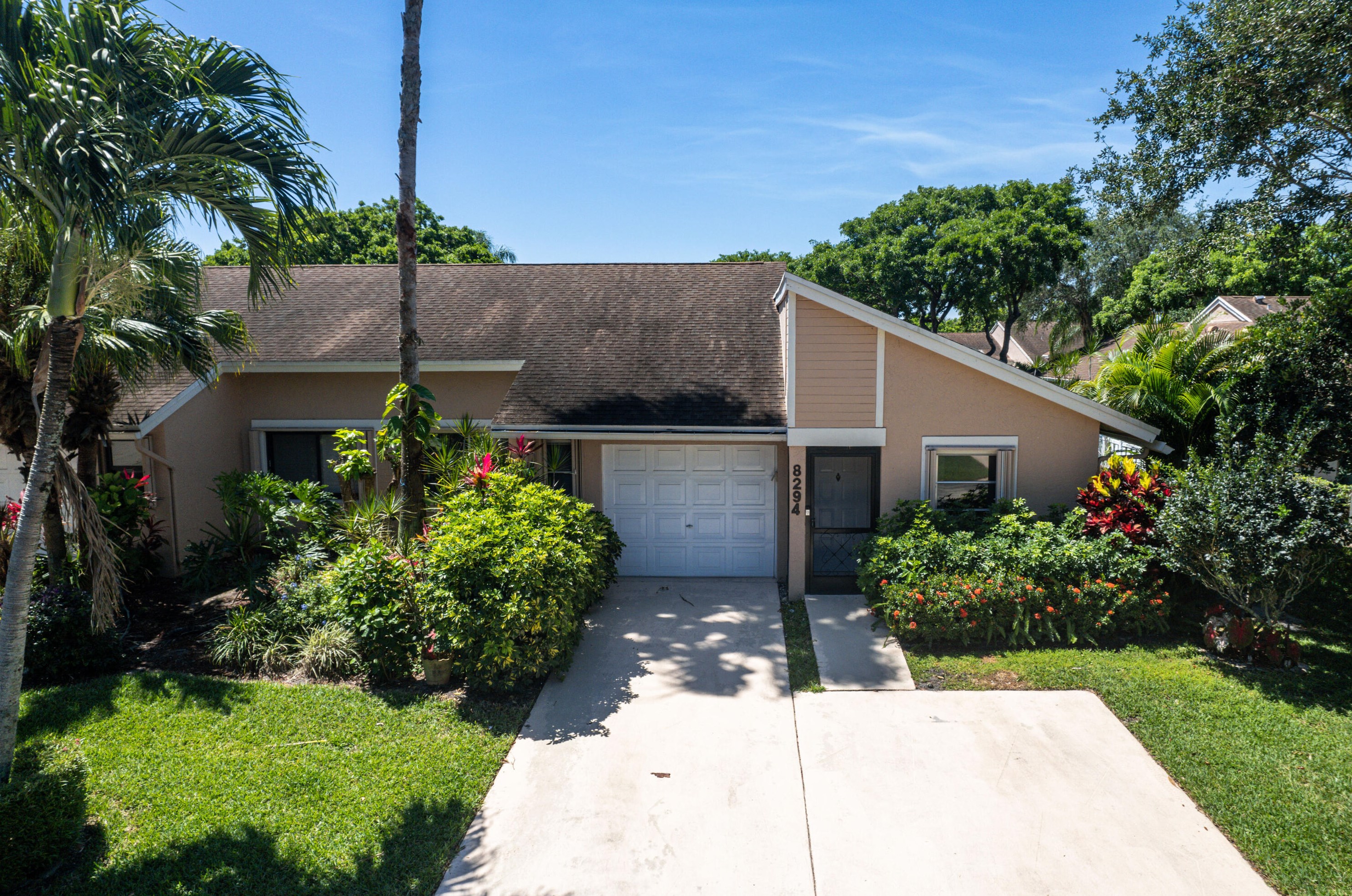 8294 Springtree Rd, Boca Raton FL 33496-5128 exterior