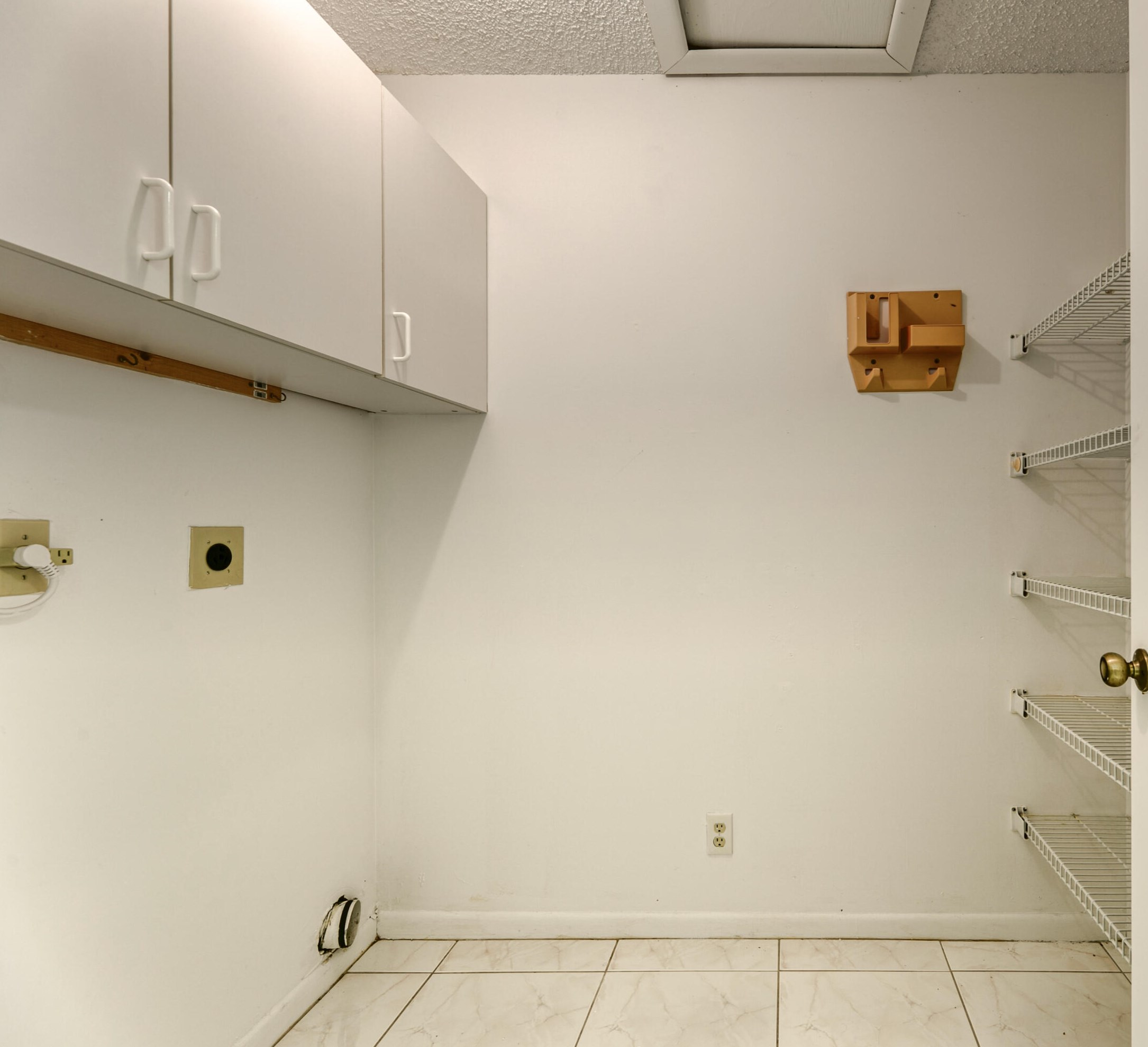 8294 Springtree Rd, Boca Raton FL 33496-5128 exterior