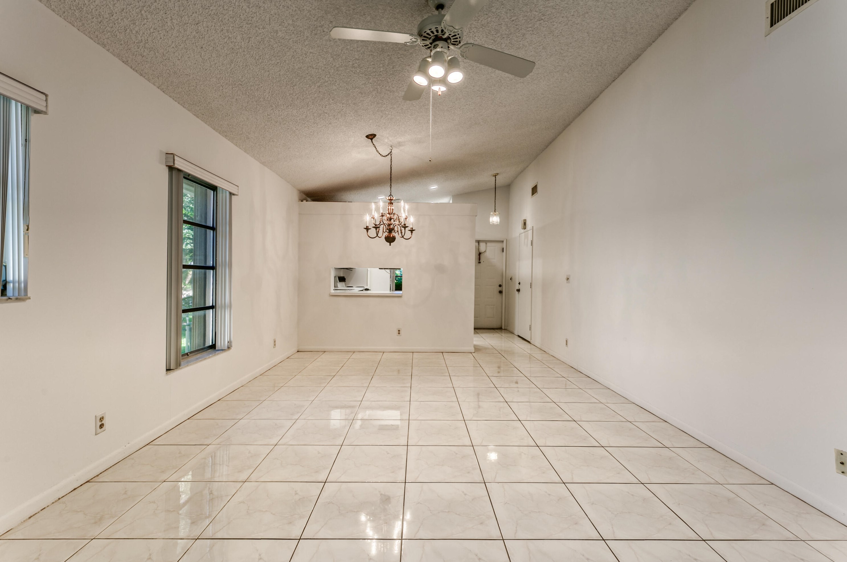 8294 Springtree Rd, Boca Raton FL 33496-5128 exterior