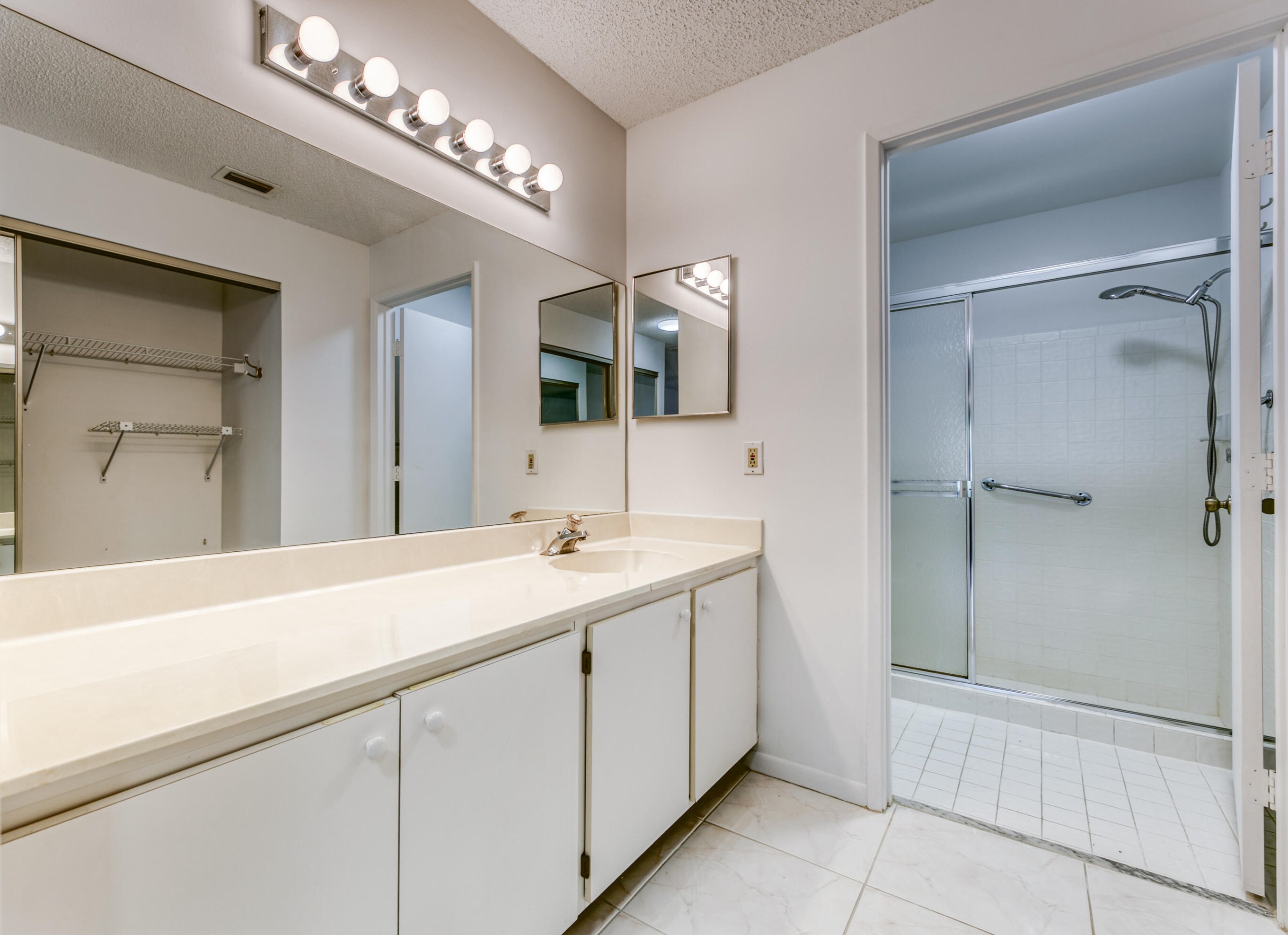 8294 Springtree Rd, Boca Raton FL 33496-5128 exterior