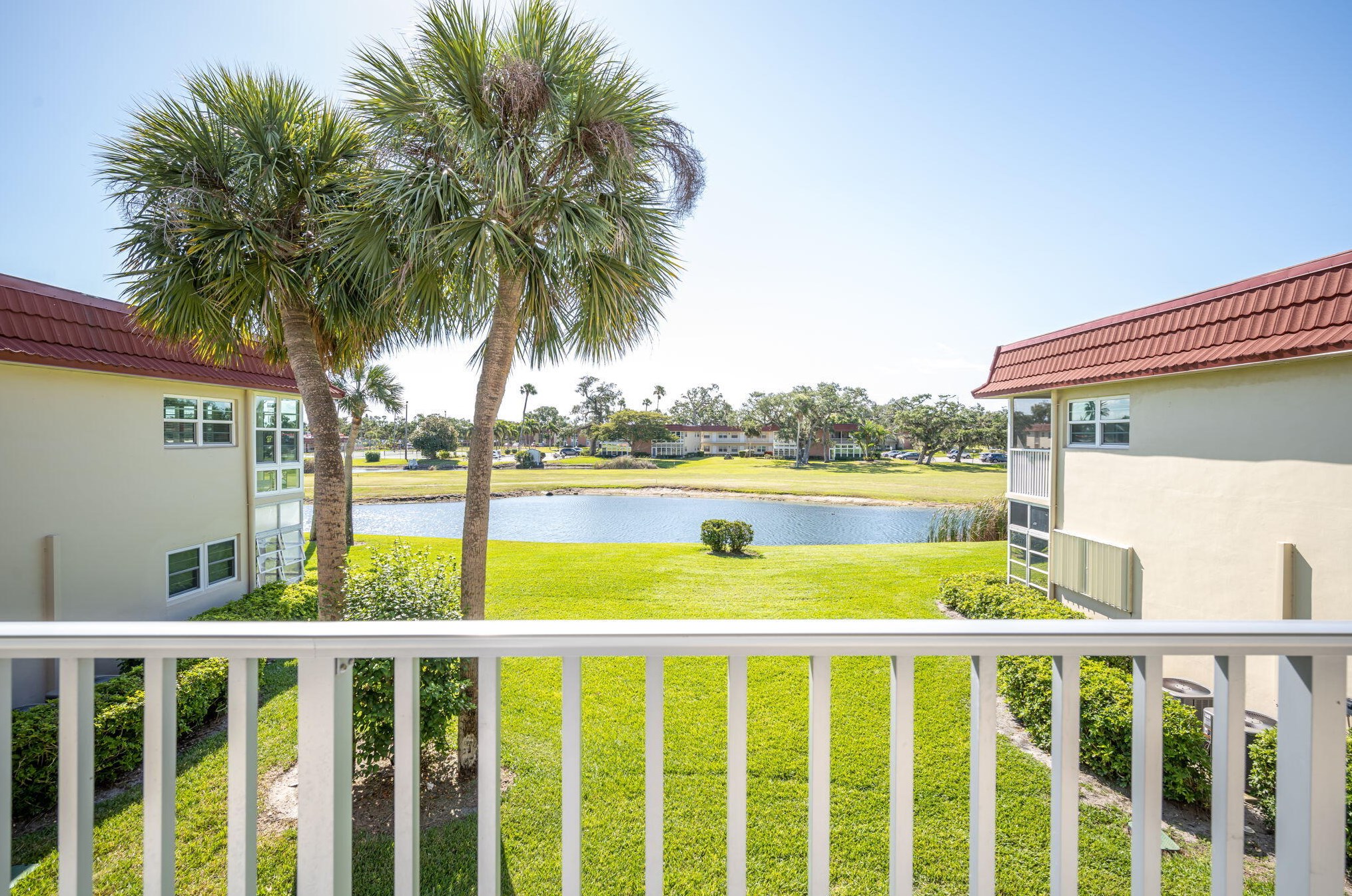 97 Spring Lake Dr #204, Vero Beach, FL 32962