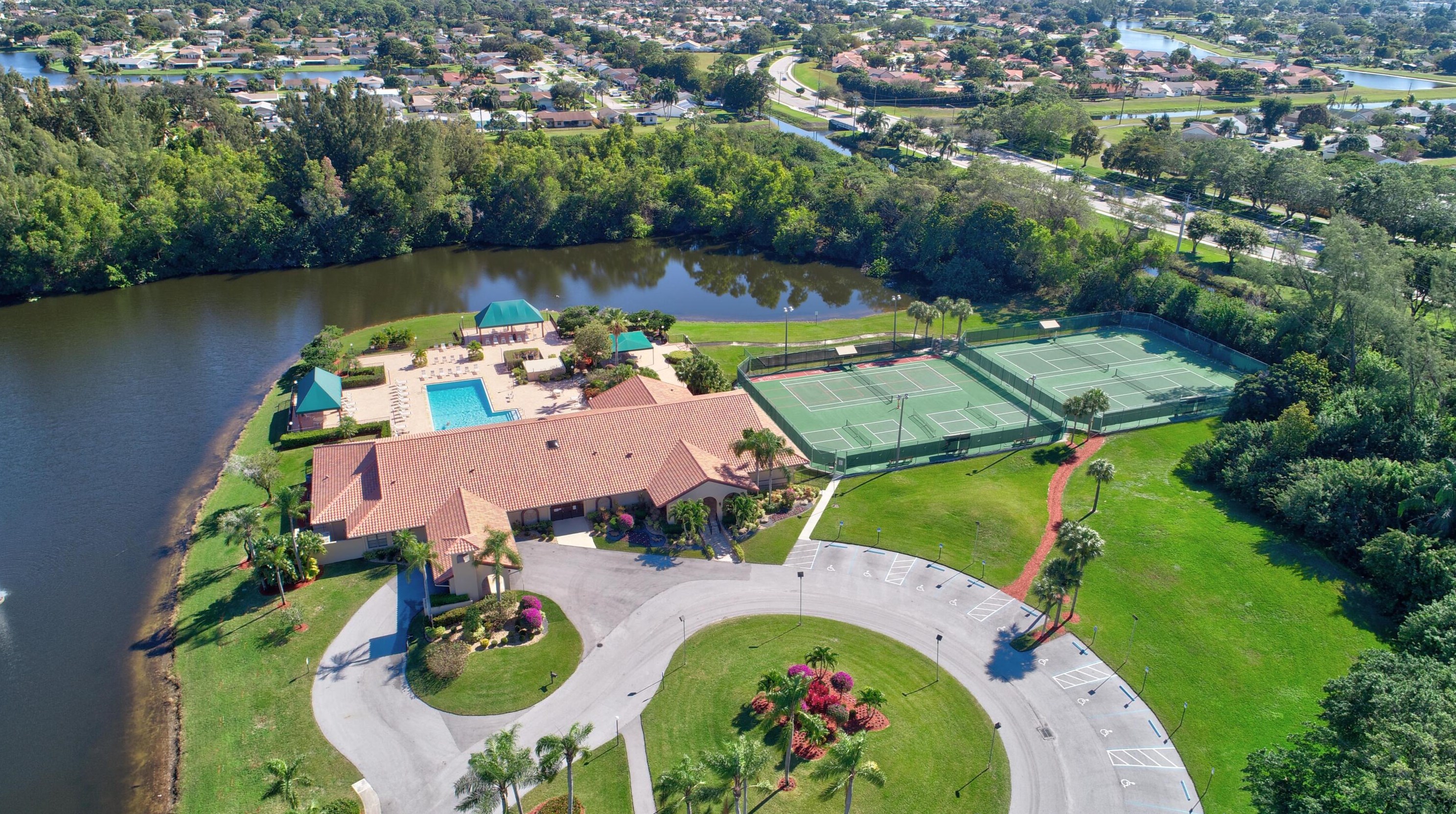 5861 Parkwalk Dr, Boynton Beach, FL 33472