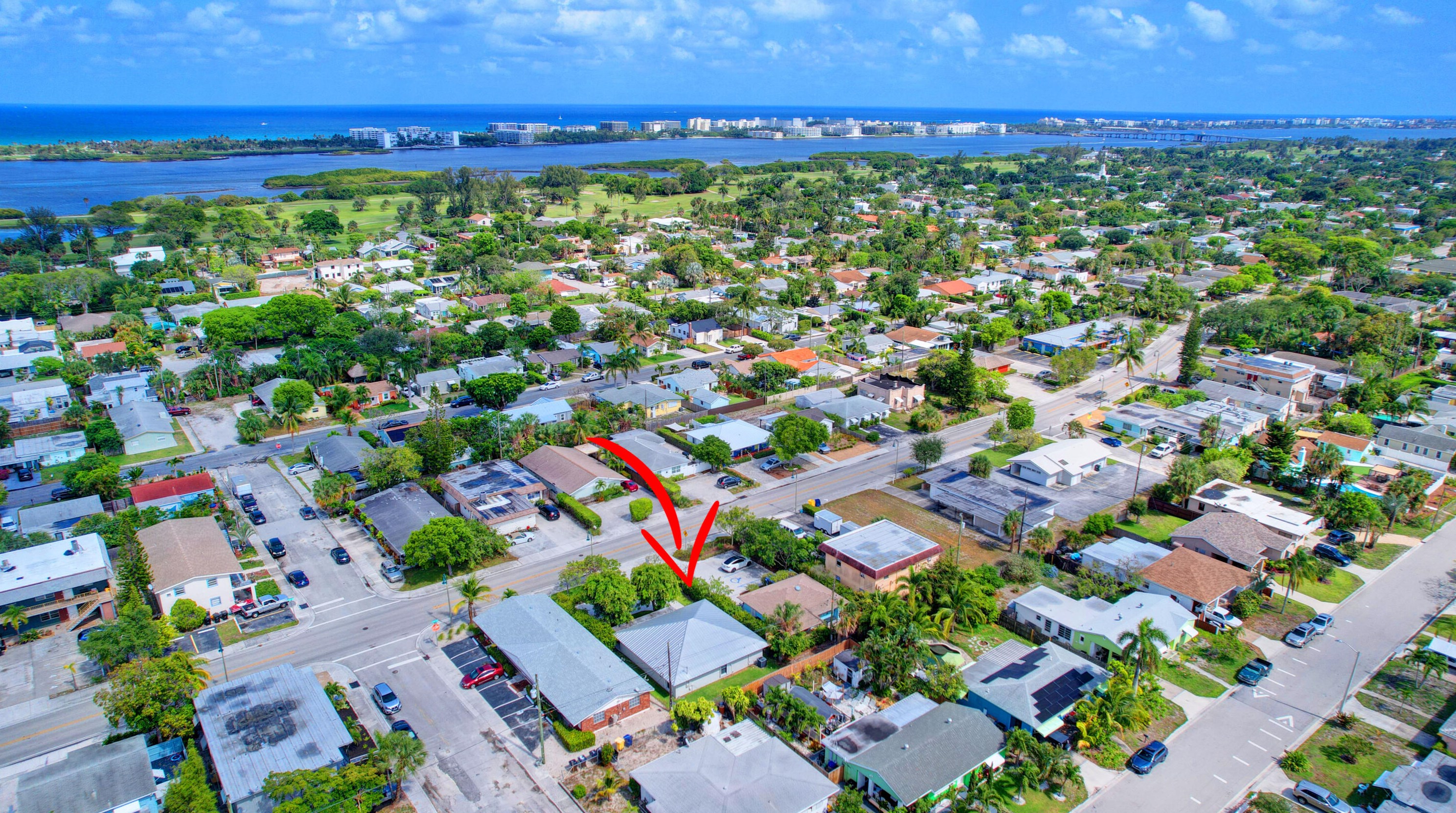 1425 Federal Hwy, Lake Worth FL  33460-1942 exterior