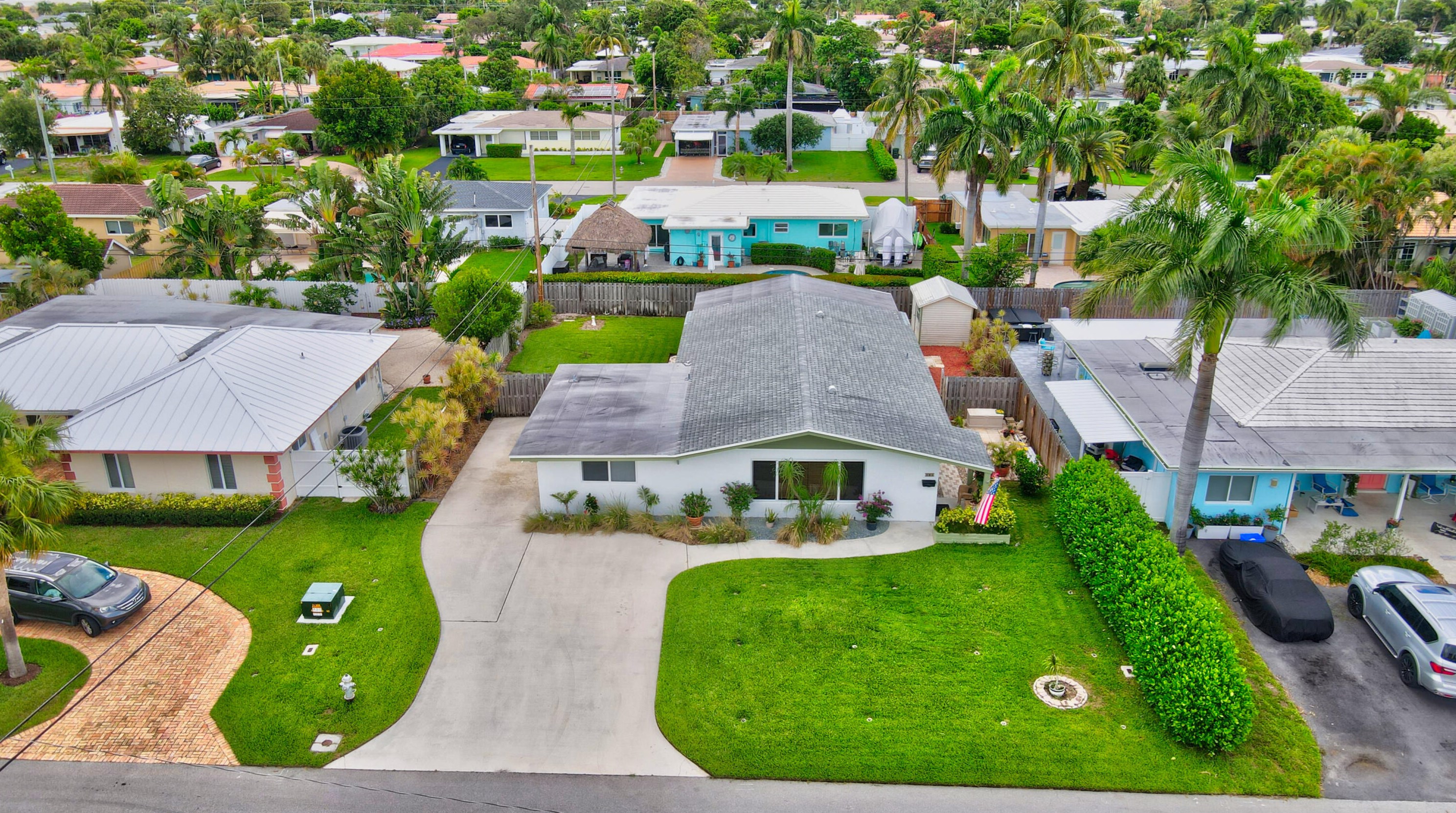 381 28th Ter, Boca Raton FL  33431-6834 exterior