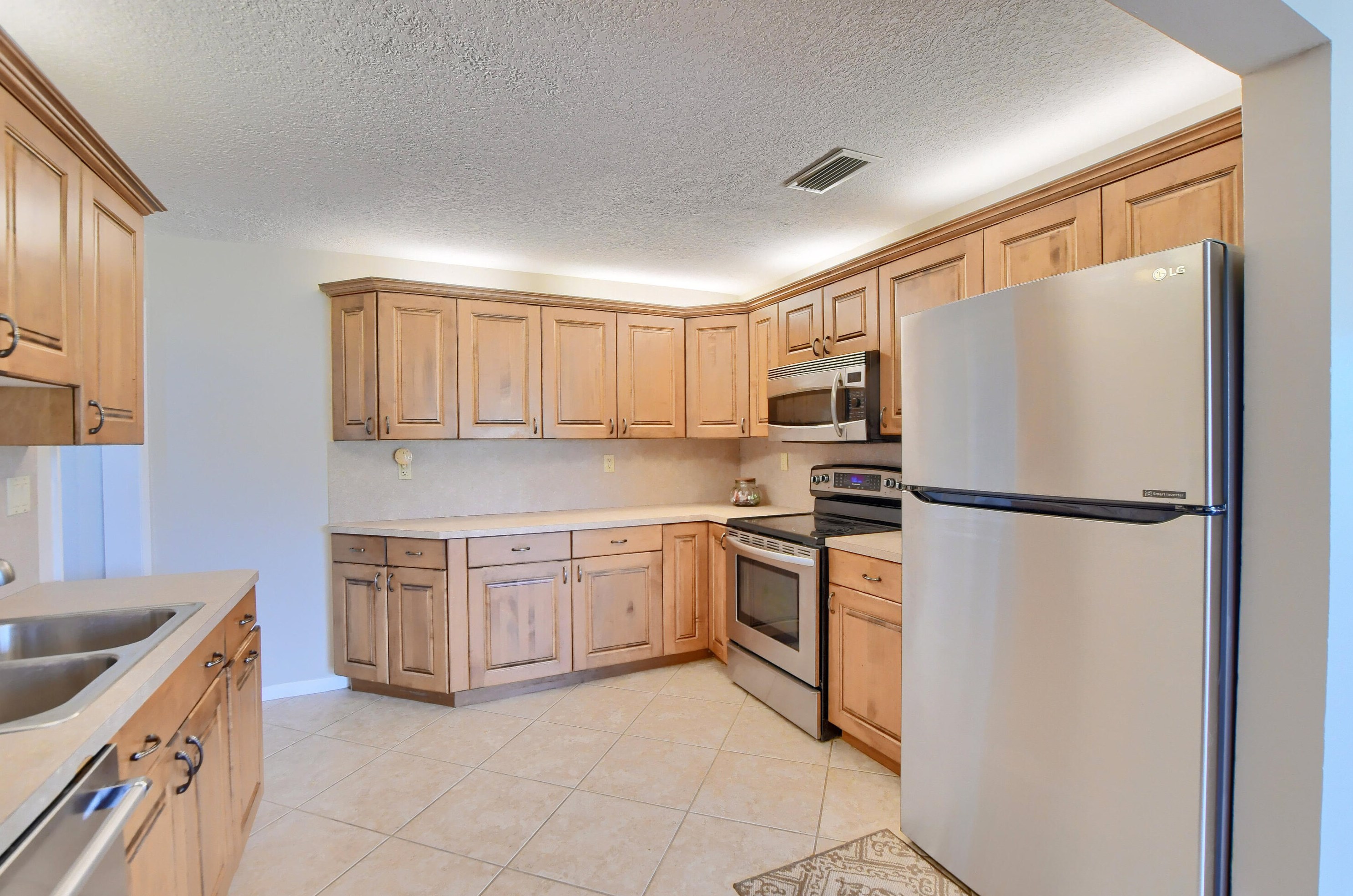 381 28th Ter, Boca Raton FL  33431-6834 exterior