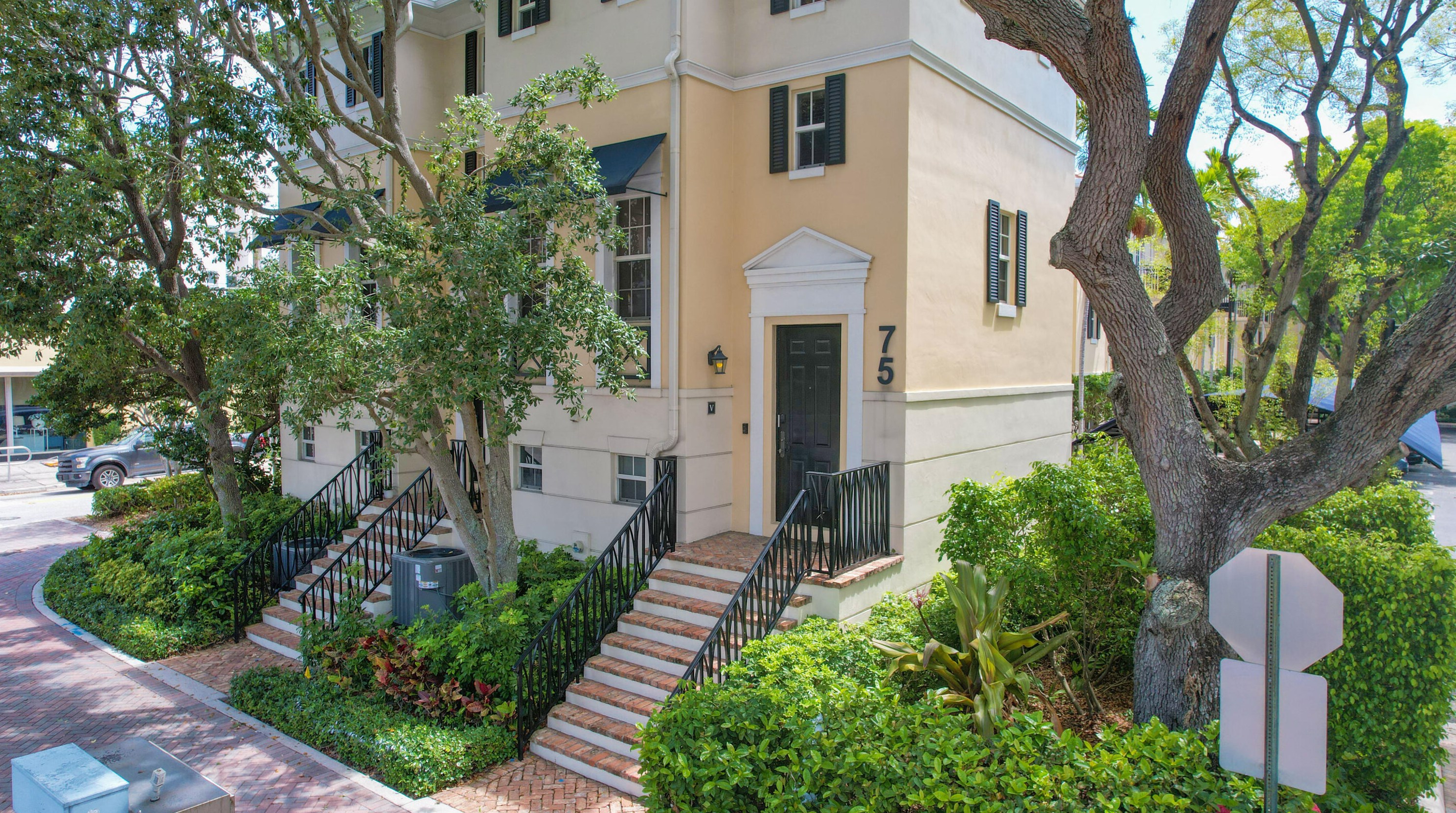 75 Ne 5th Ave #v, Delray Beach, FL