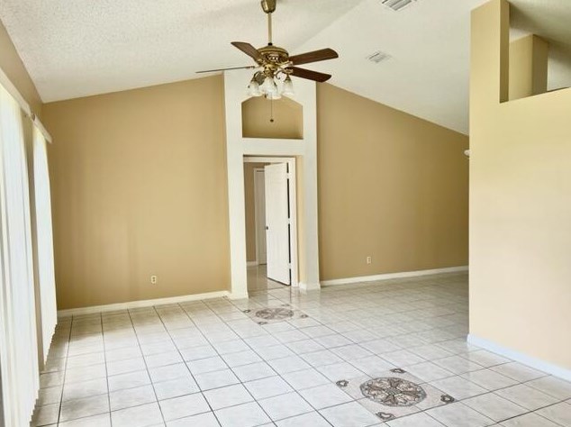 1781 Sw Alegre St, Fort Pierce, FL 34953