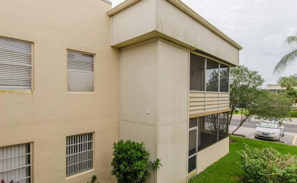 803 Burgundy Q #q, Delray Beach, FL 33484