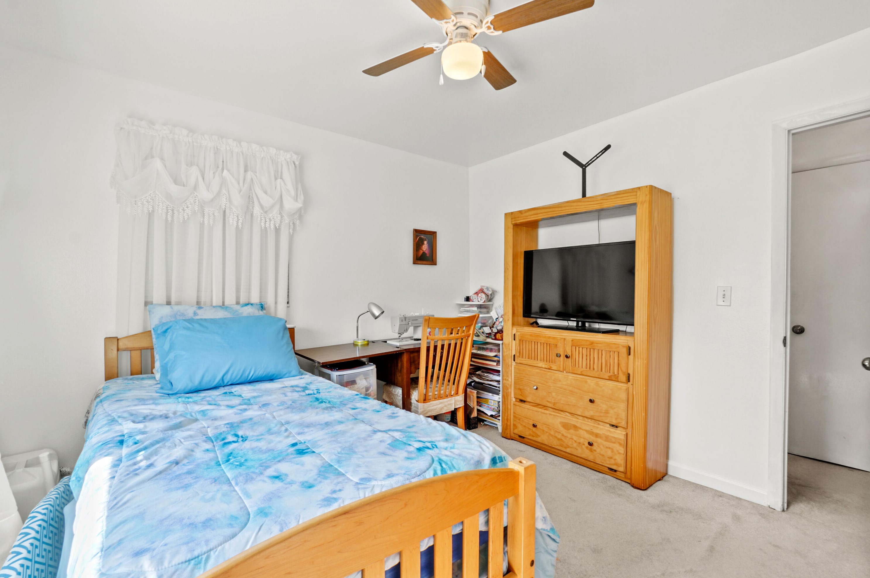 5657 Avalon Dr, Stuart FL  34997-8508 exterior