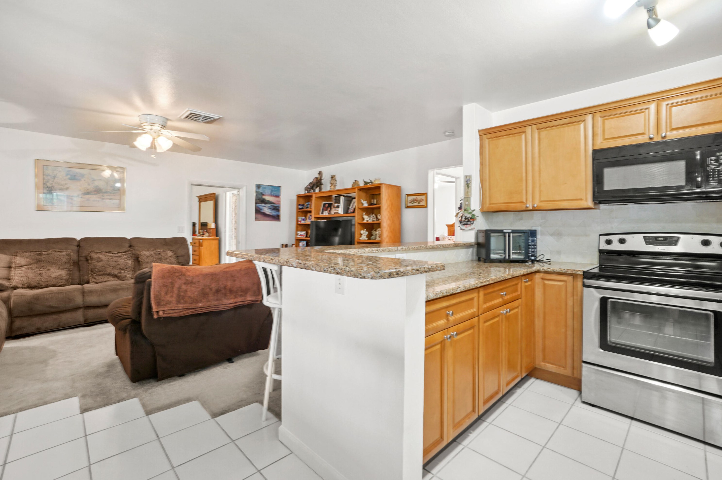 5657 Avalon Dr, Stuart FL  34997-8508 exterior