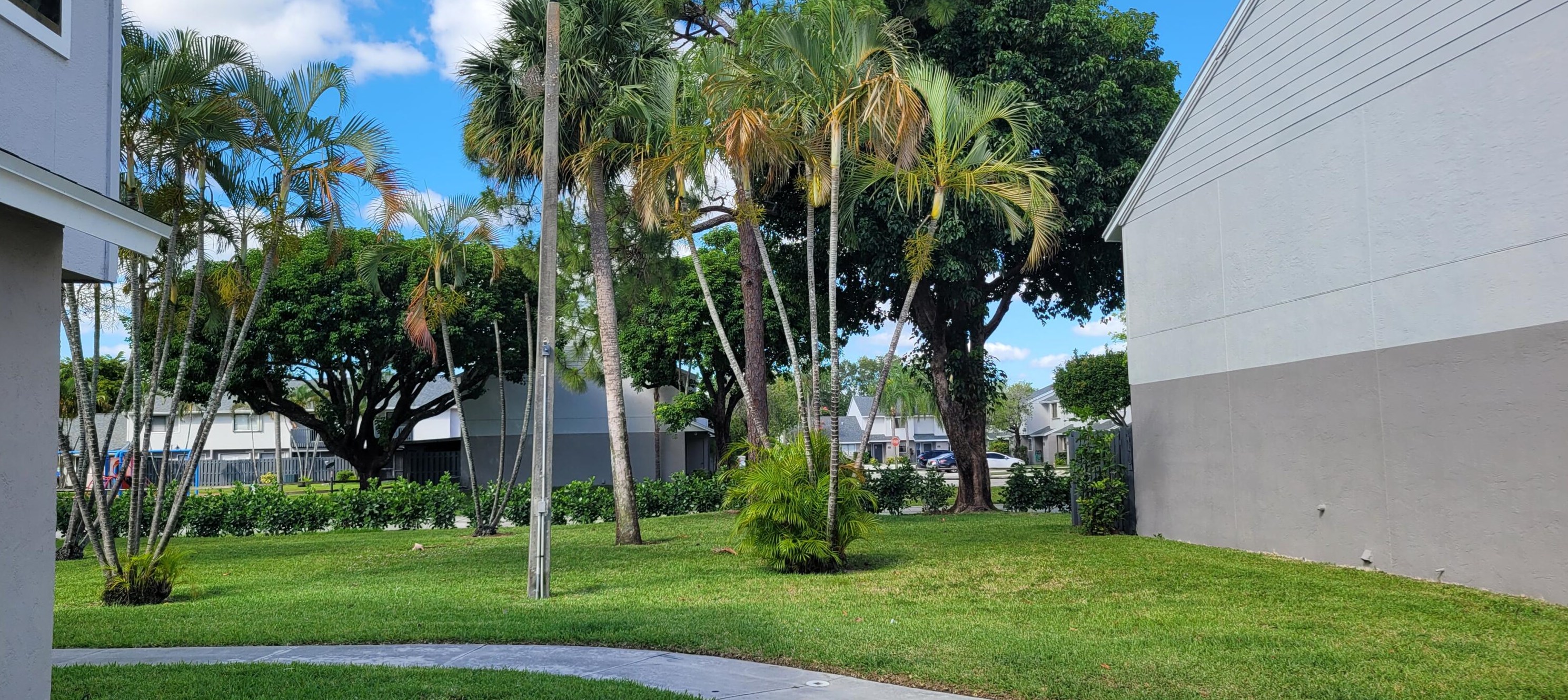 5302 Bayside Dr, Lake Worth, FL 33463