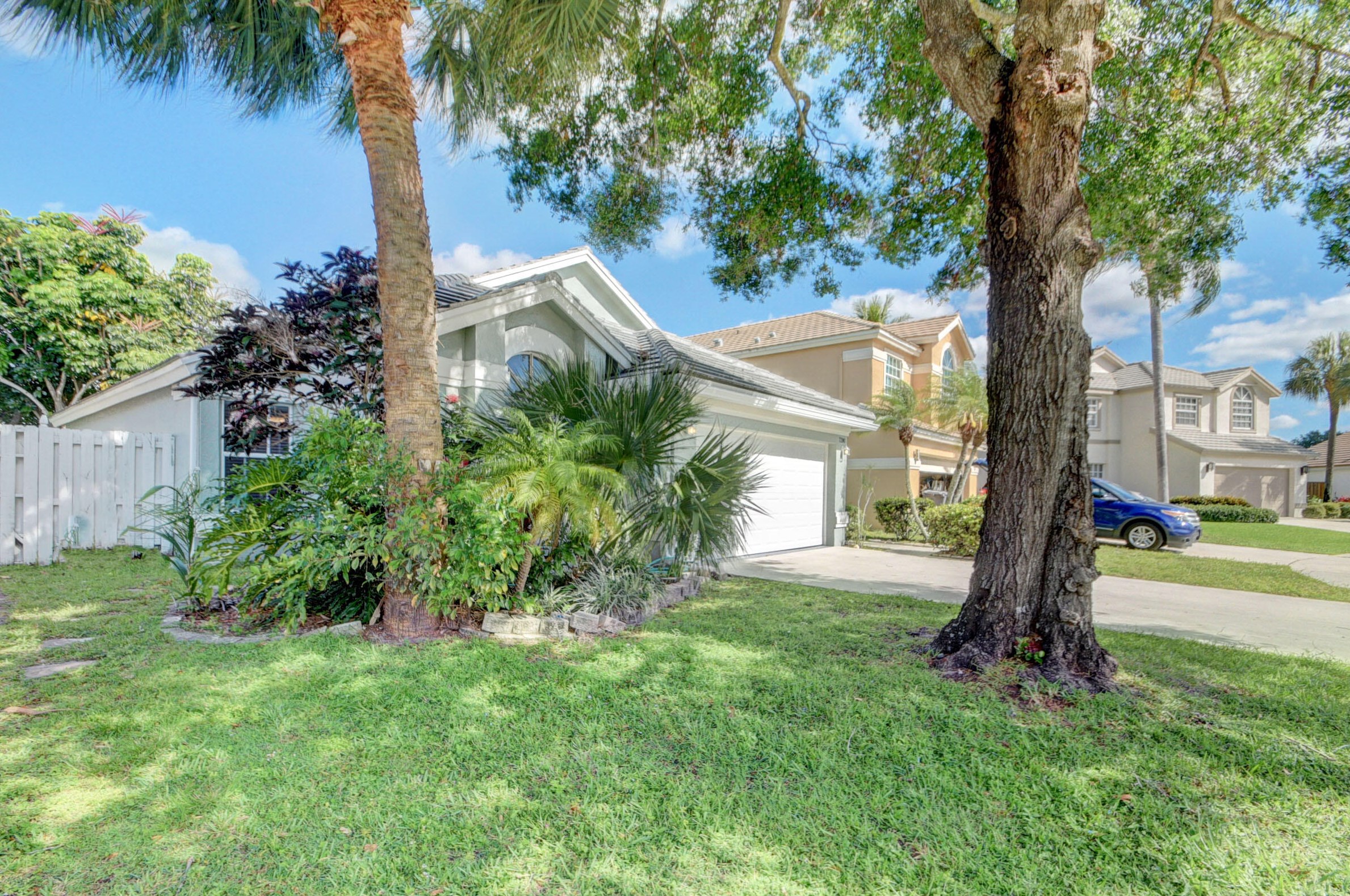 7390 Ashley Shores Cir, Lake Worth, FL 33467