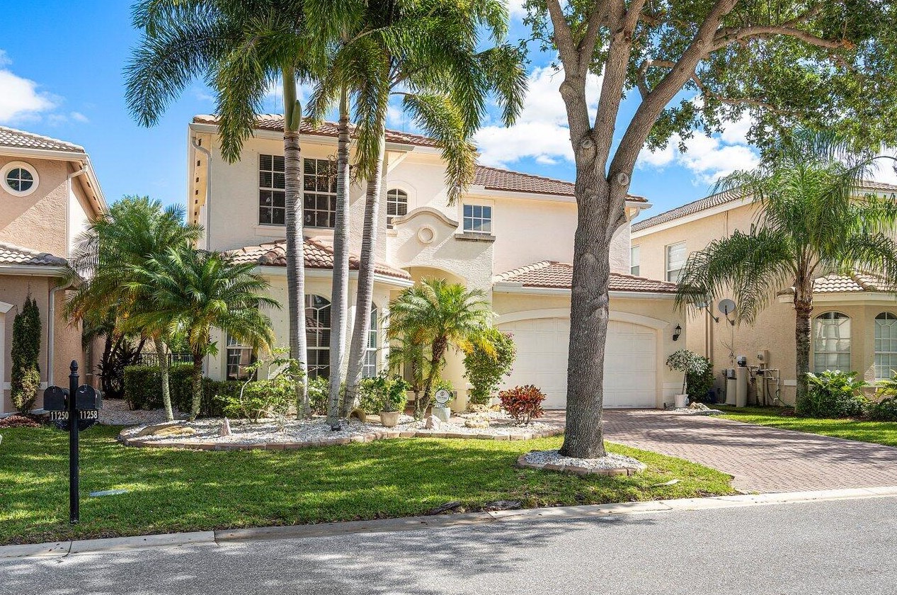 11258 Millpond Greens Dr, Boynton Beach, FL 33473