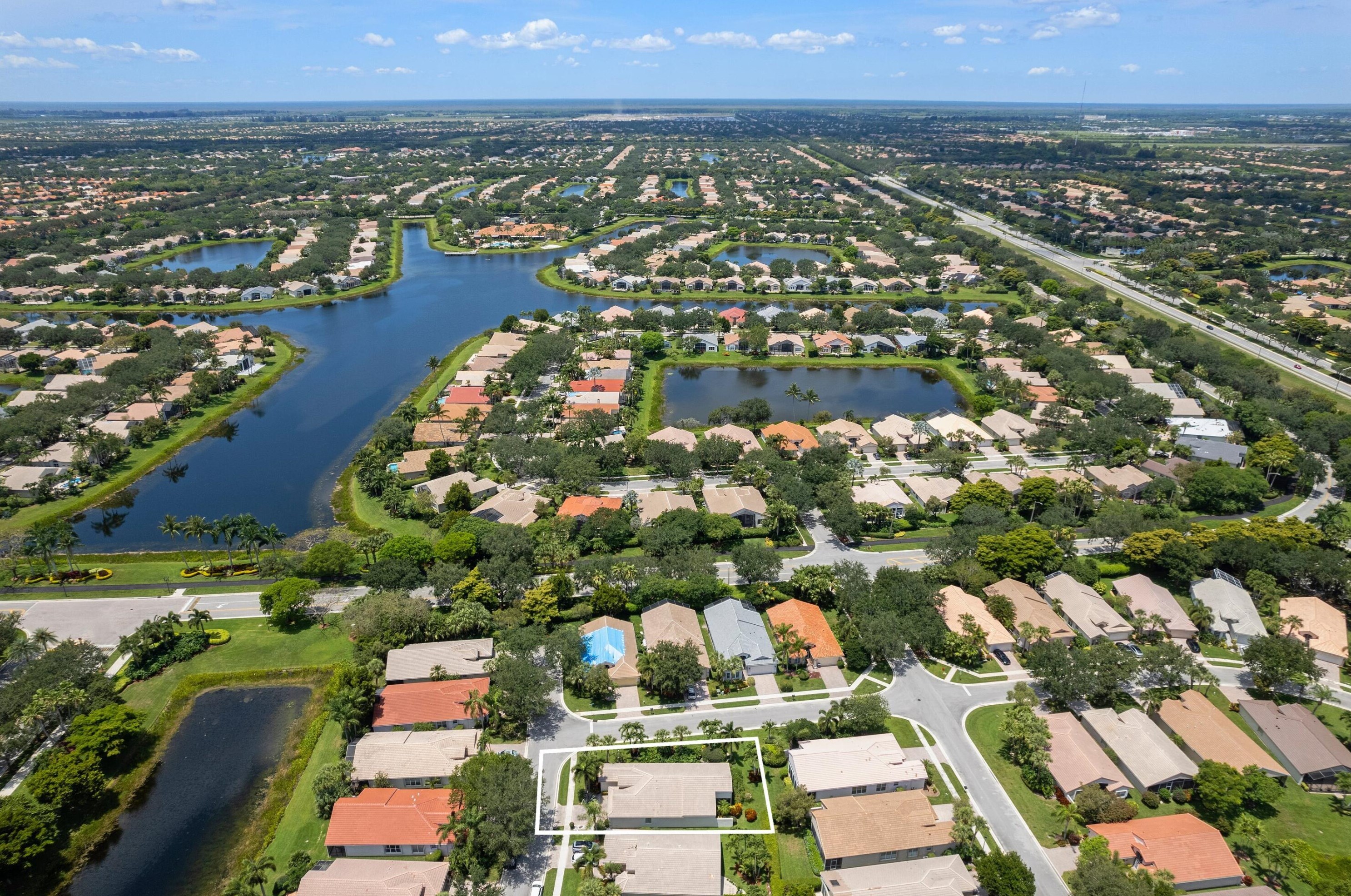 6657 Hawaiian Ave, Boynton Beach FL  33437-7020 exterior