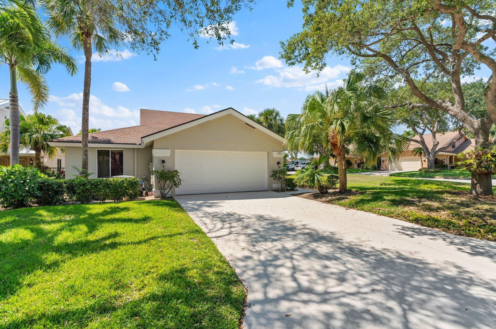100 Sea Steppes Ct, Jupiter, FL 33477-9605