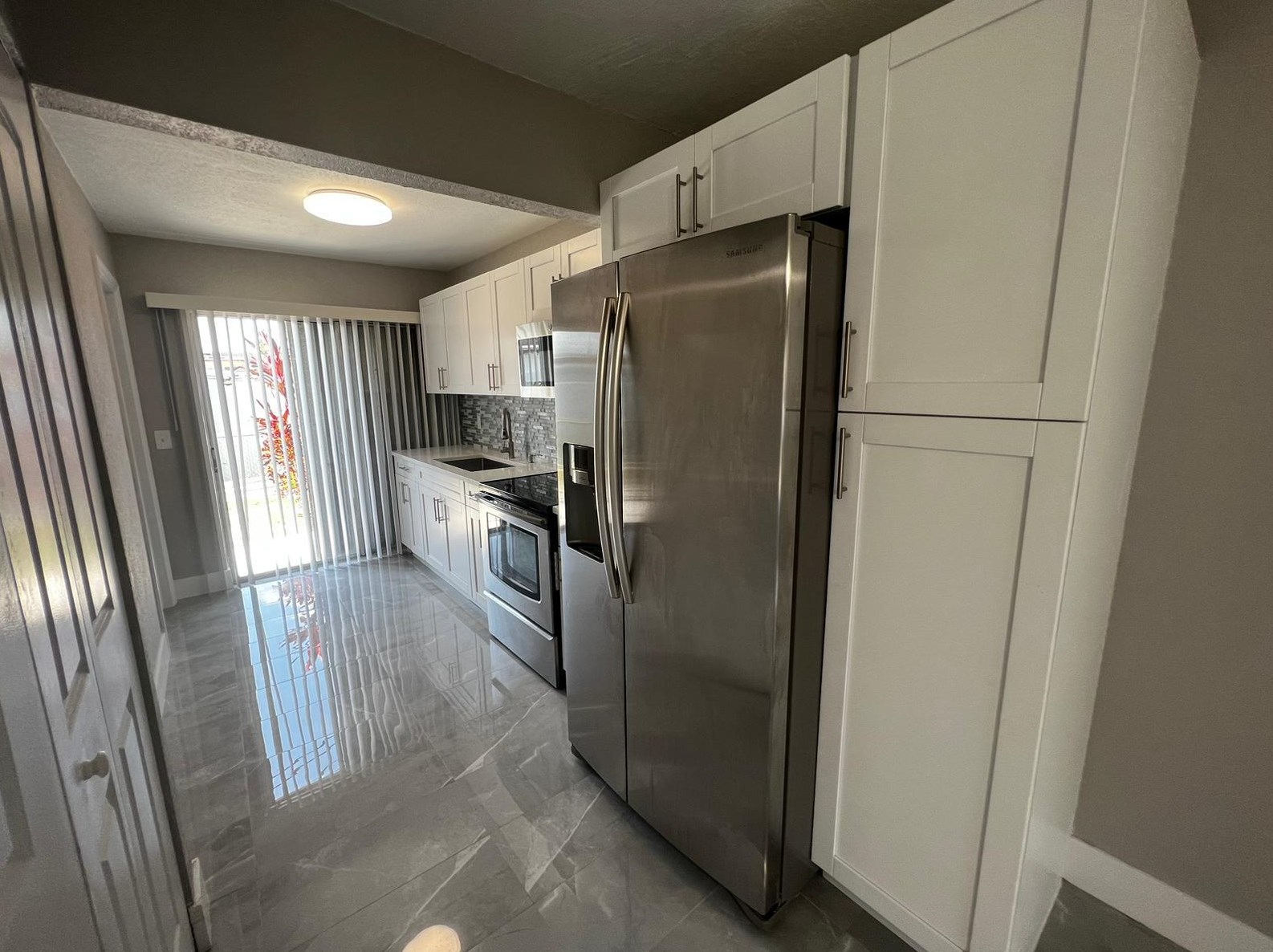 2067 Laura Ln #b, West Palm Beach, FL 33415