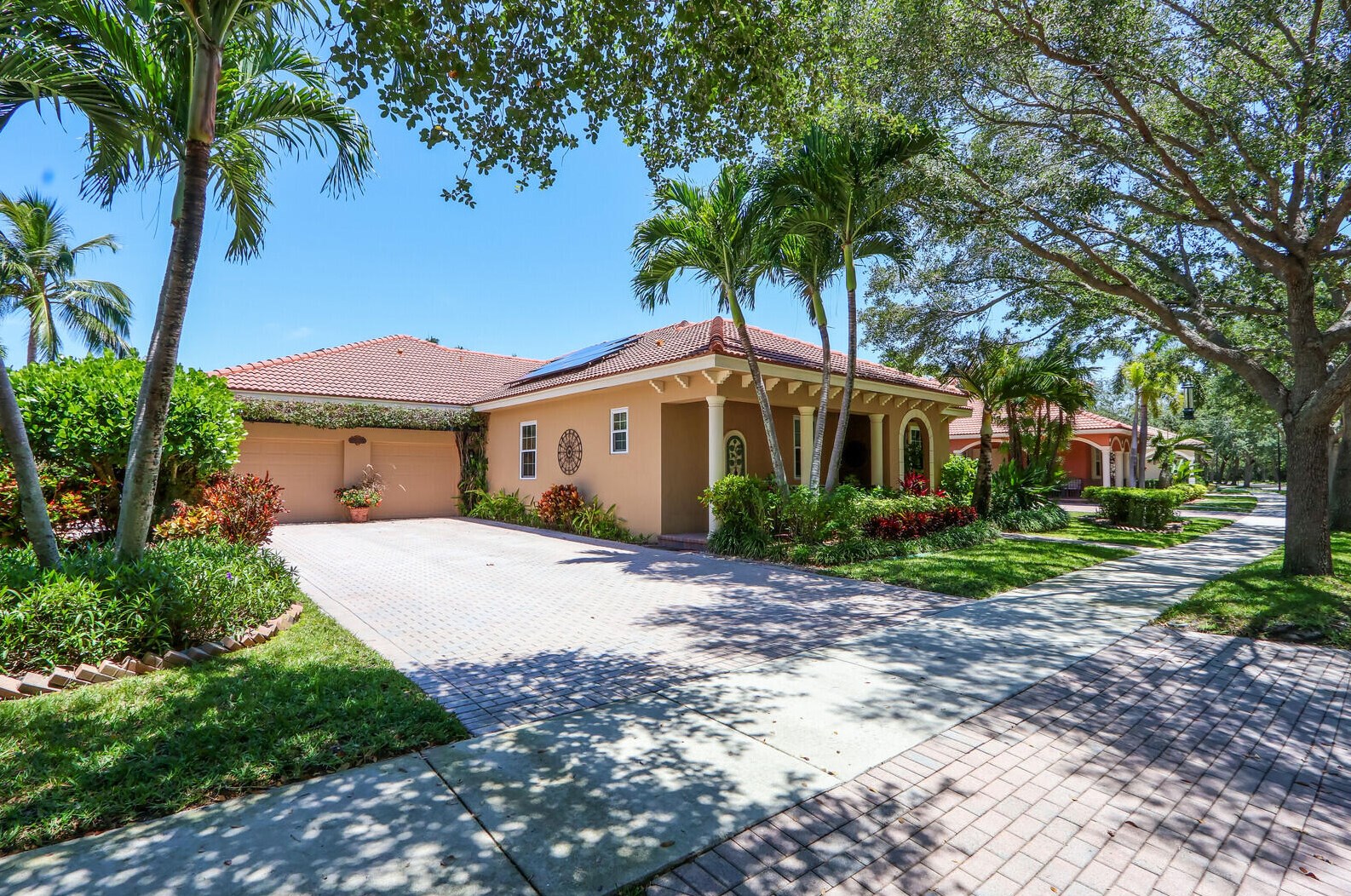 181 Via Rosina, Jupiter, FL 33458-6934