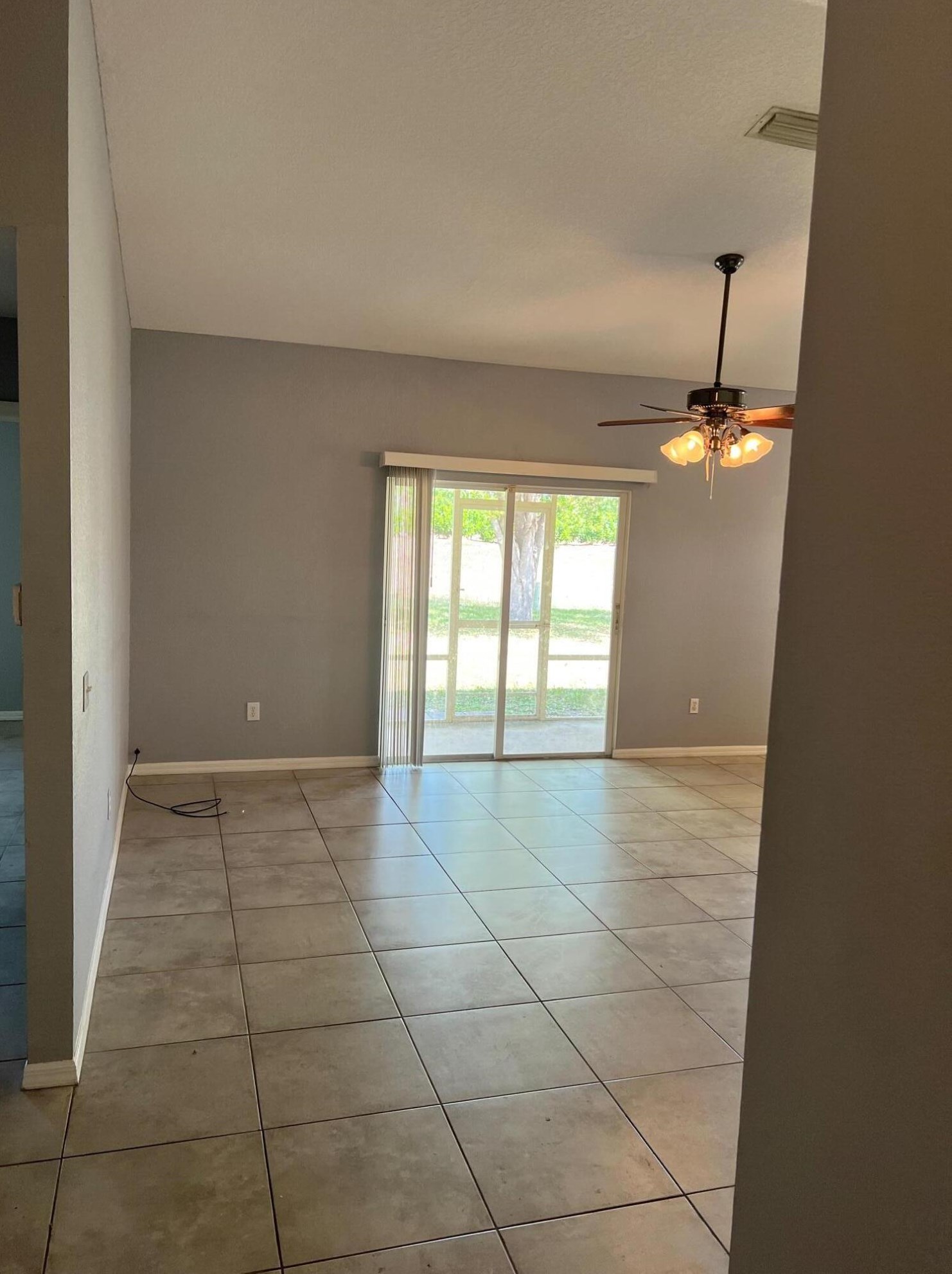 517 Sw Fairway Ave, Fort Pierce, FL 34983