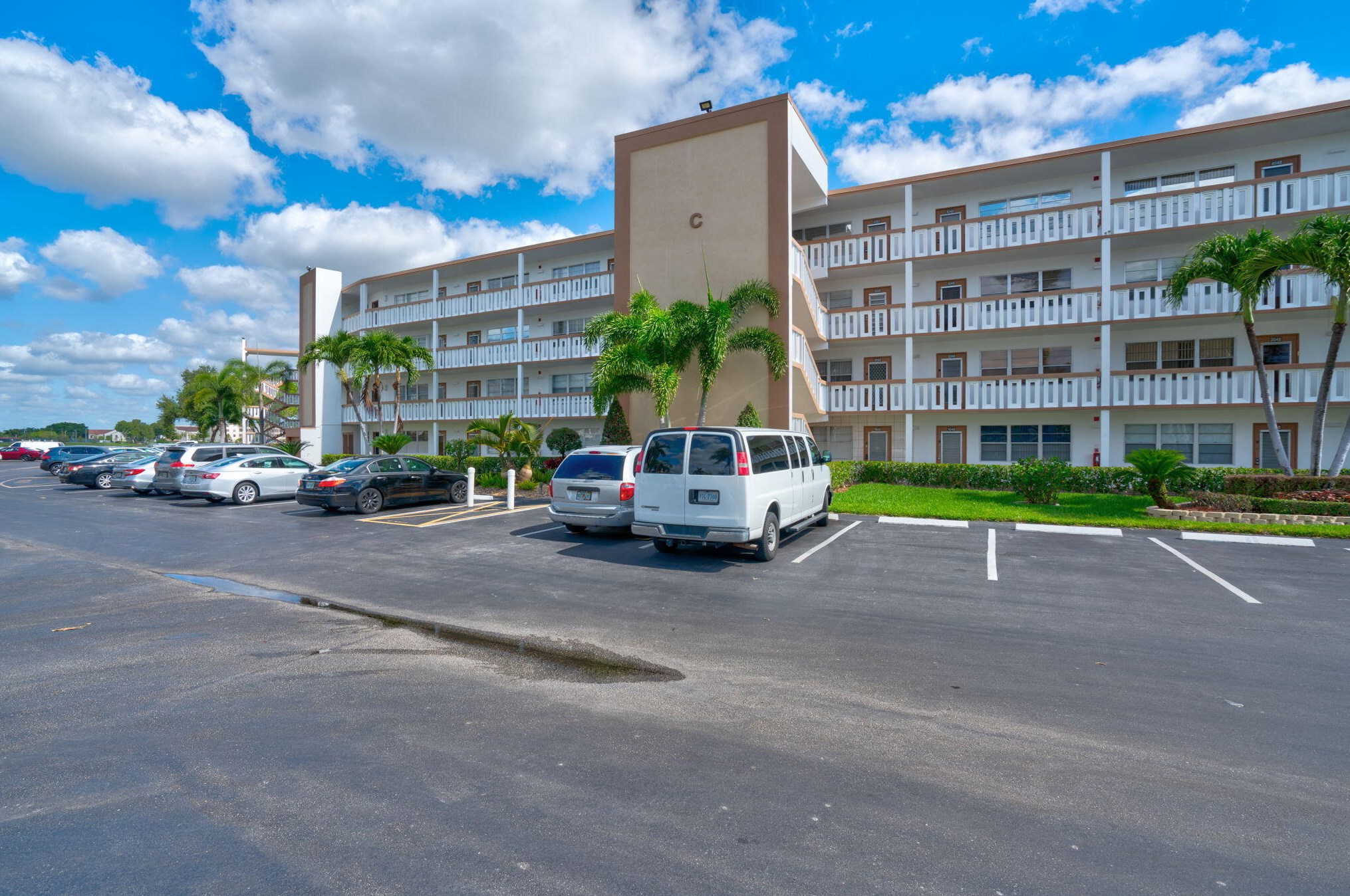 3056 Cornwall C, Boca Raton, FL 33434-4839