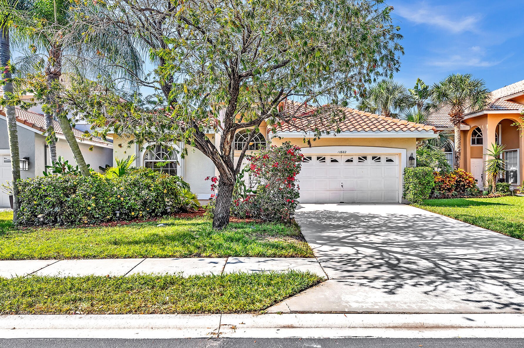 10882 Old Bridgeport Ln, Boca Raton, FL 33498-6388