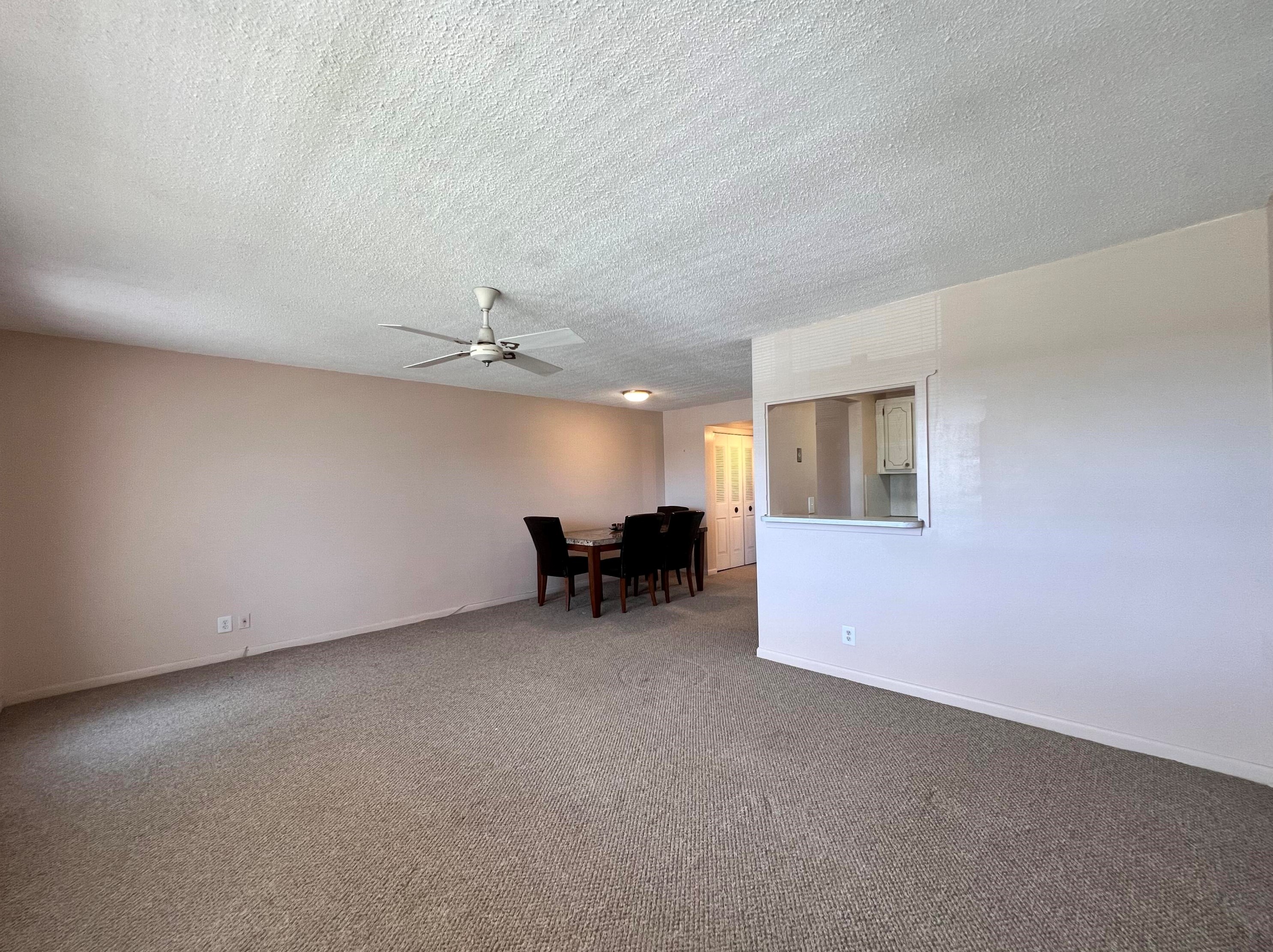 74 Camden C, West Palm Beach, FL 33417