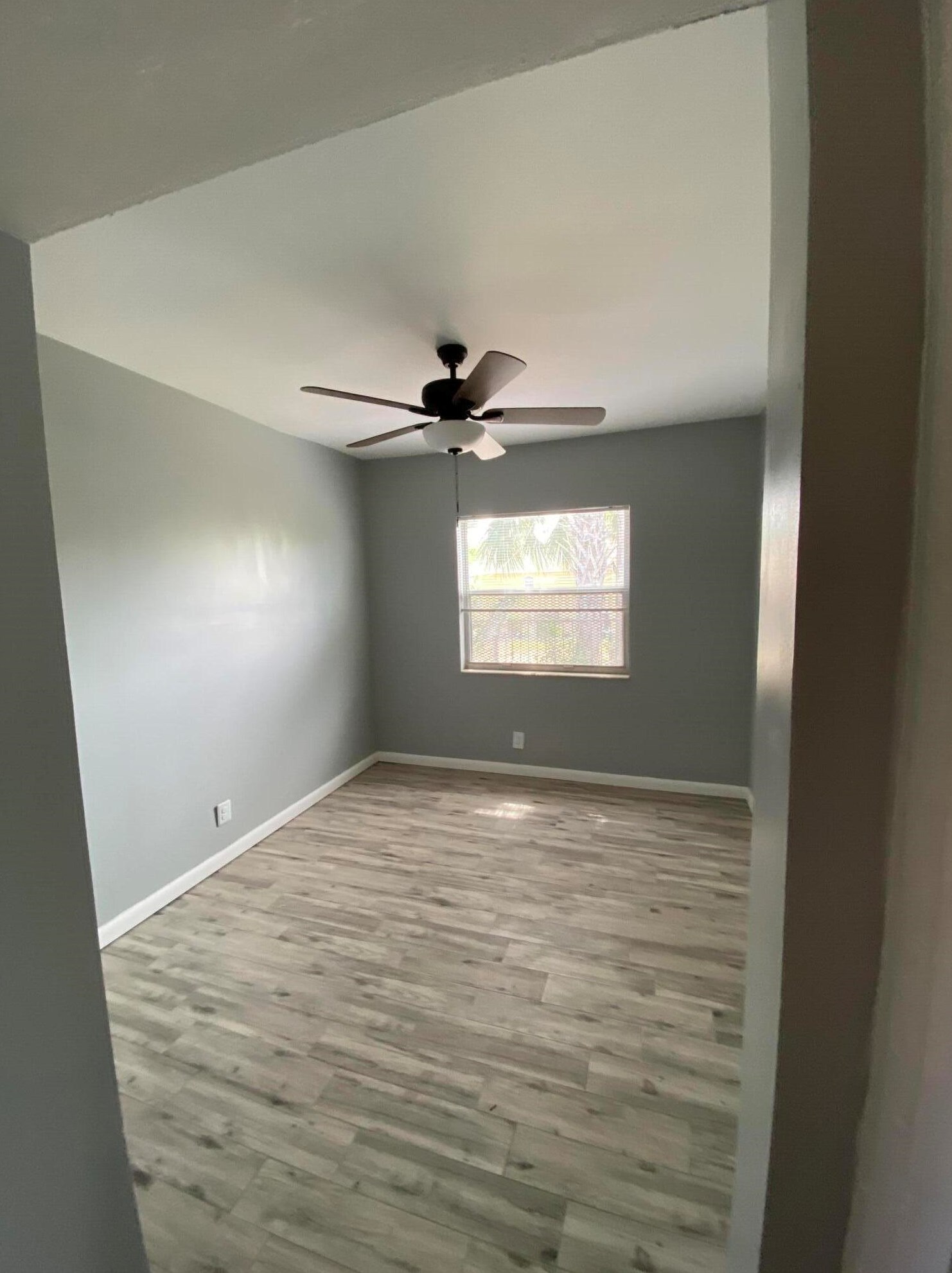 119 W 25th St #1, West Palm Beach, FL 33404
